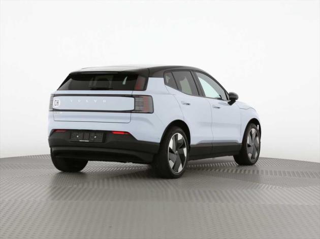 VOLVO EX30 E60 69kWh Twin Ultra-image-1
