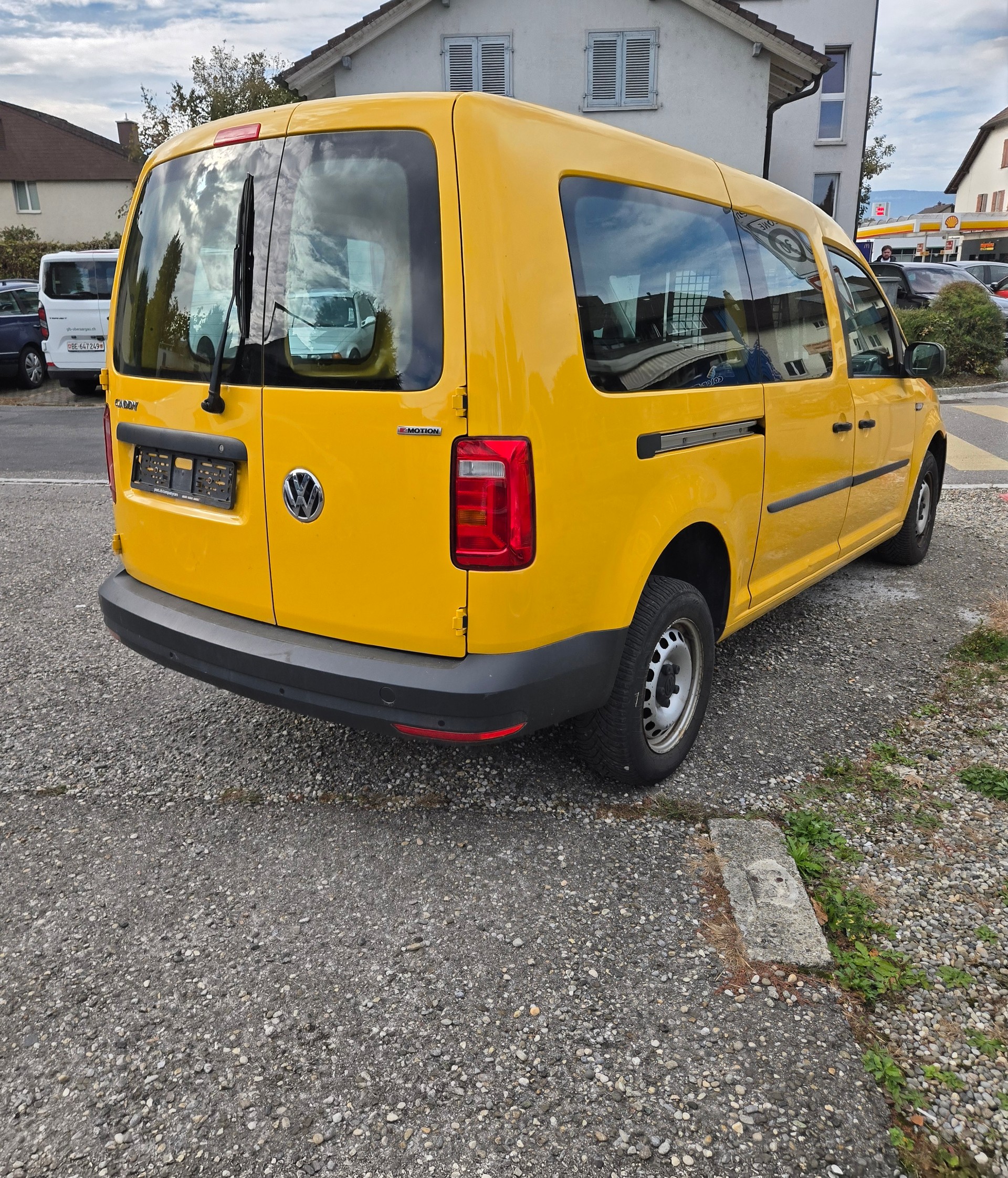 VW Caddy Maxi 2.0TDI 4Motion BlueMotion Technology-image-7