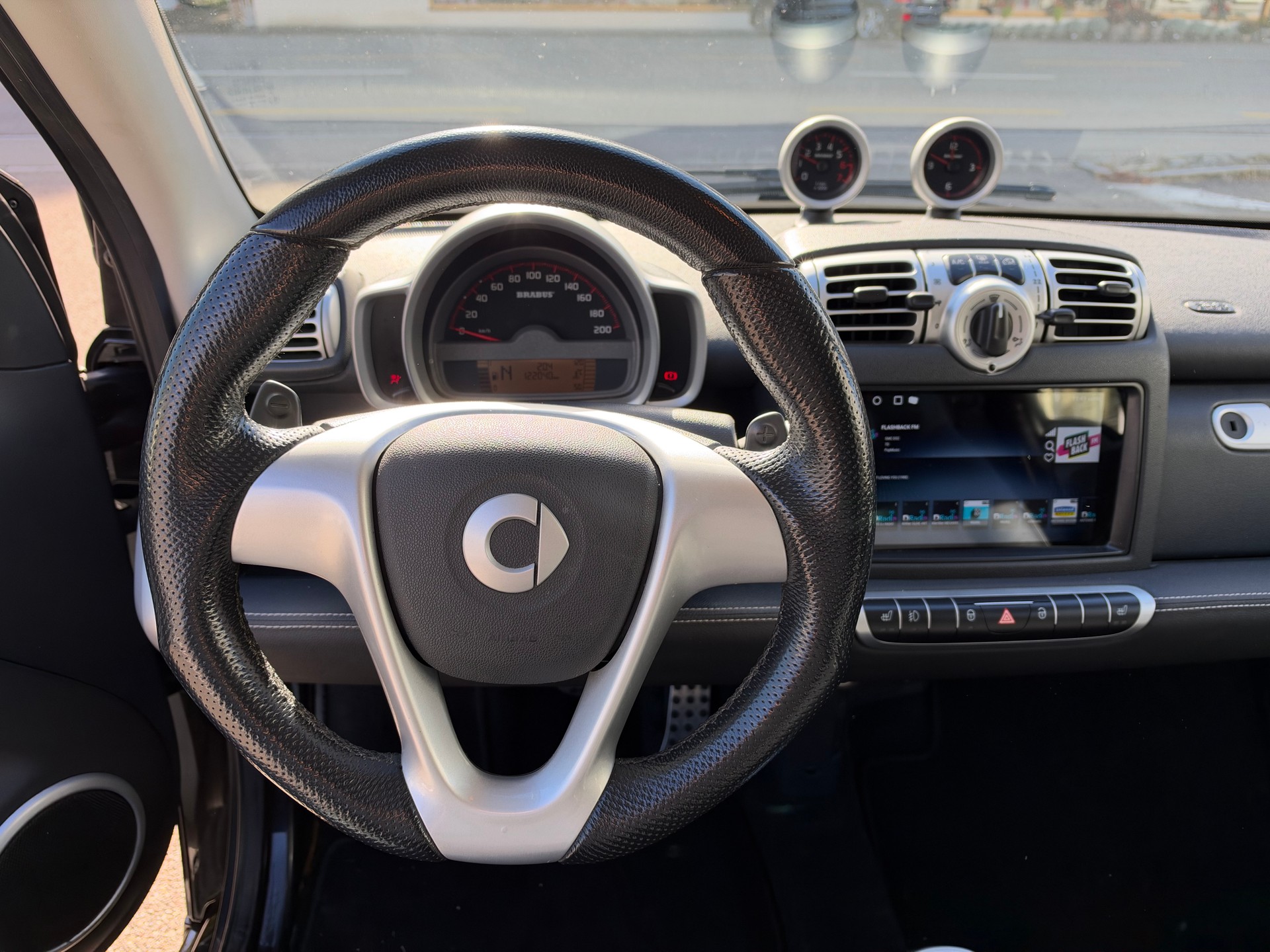SMART fortwo Brabus Xclusive softouch-image-10