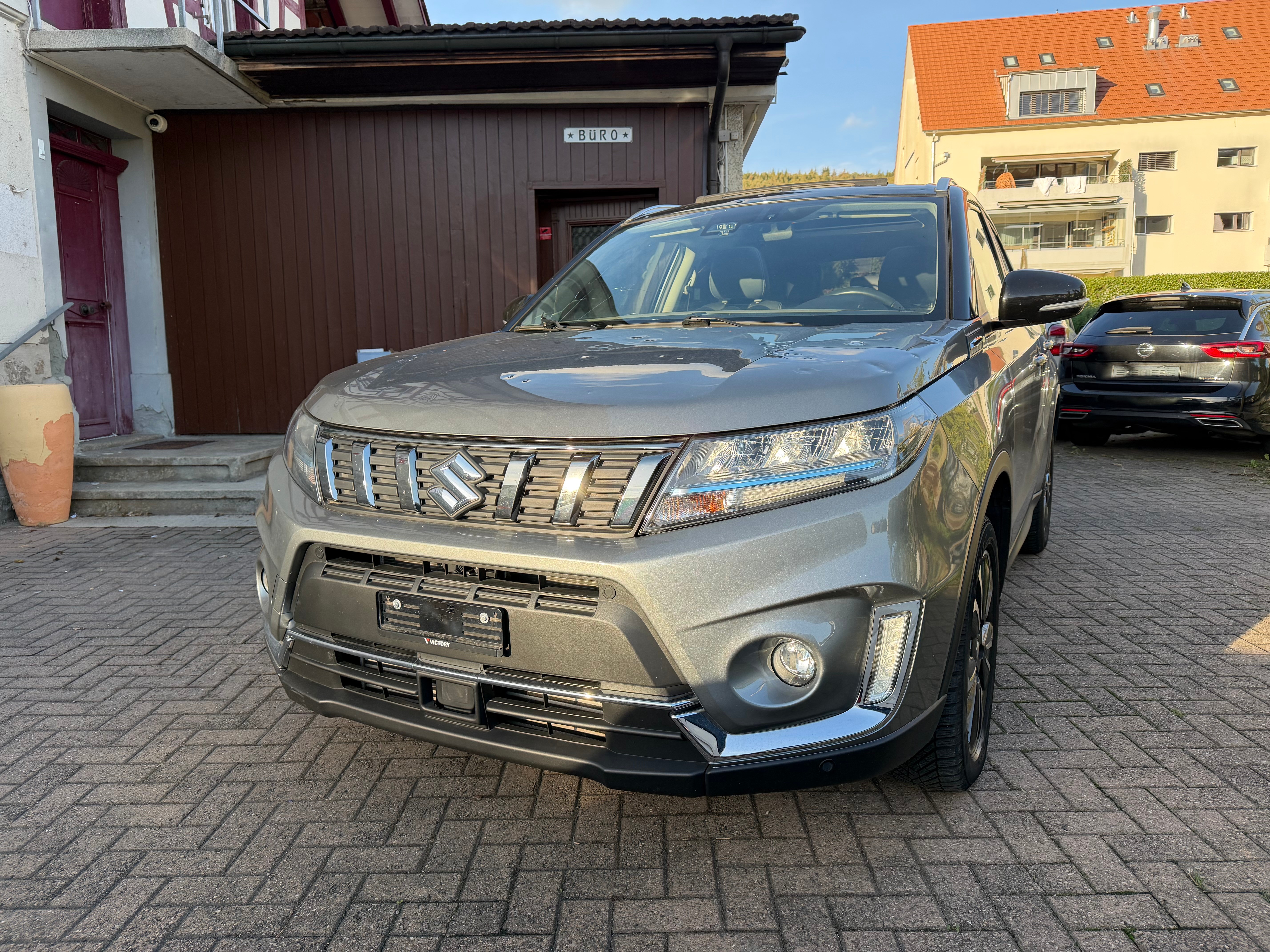 Car photo