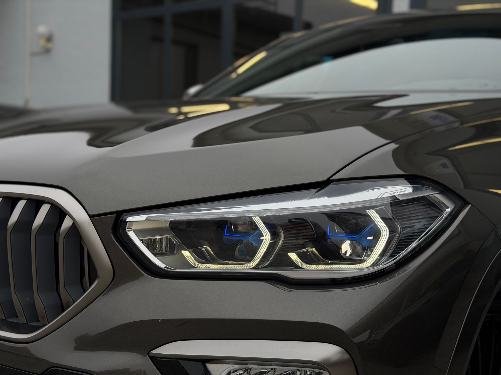 BMW X6 M50i Steptronic-image-8