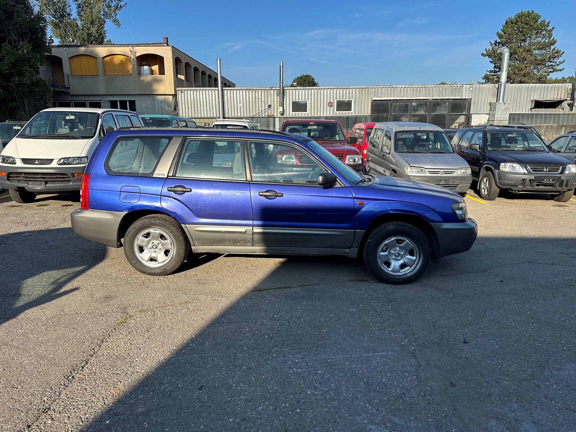 SUBARU Forester 2.0X-image-3
