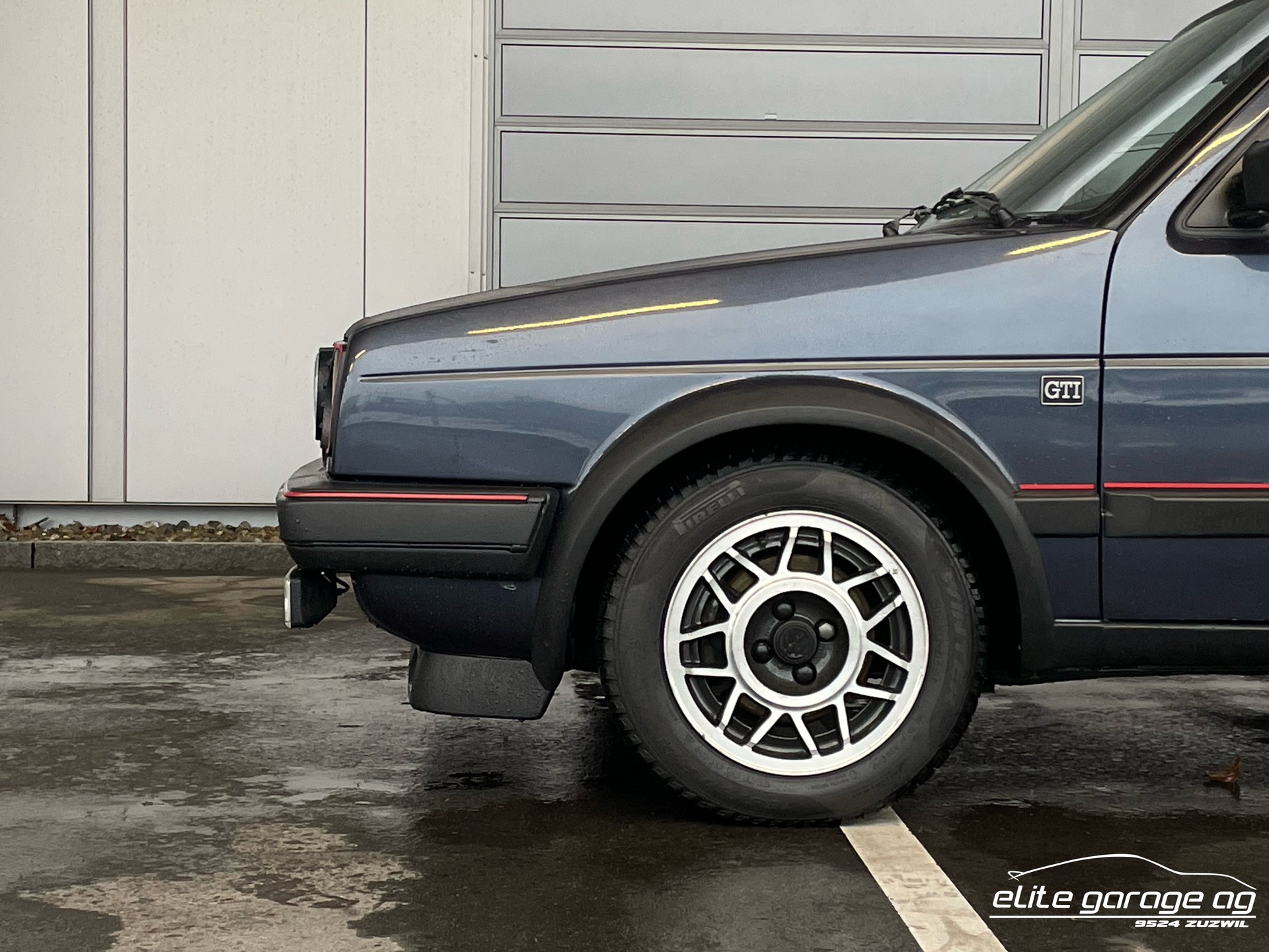 VW Golf 1800 GTI 16V-image-9