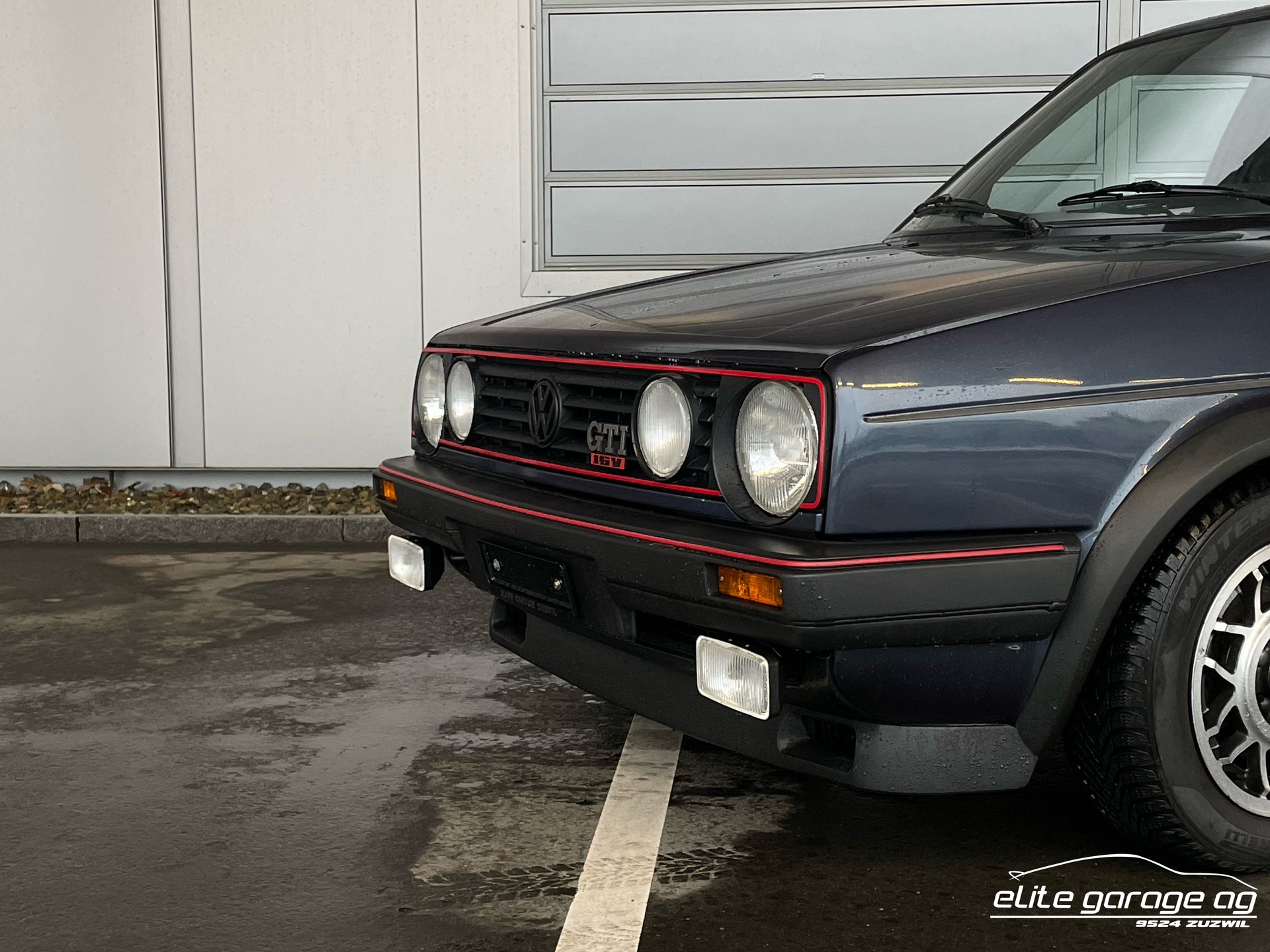 VW Golf 1800 GTI 16V-image-8