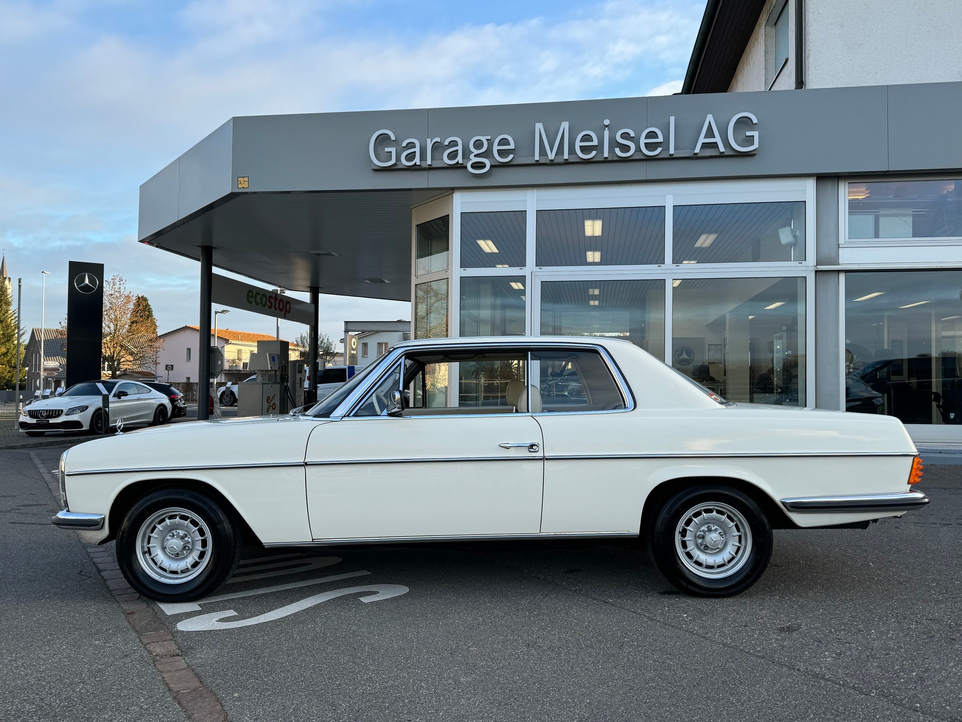 MERCEDES-BENZ 280-image-7