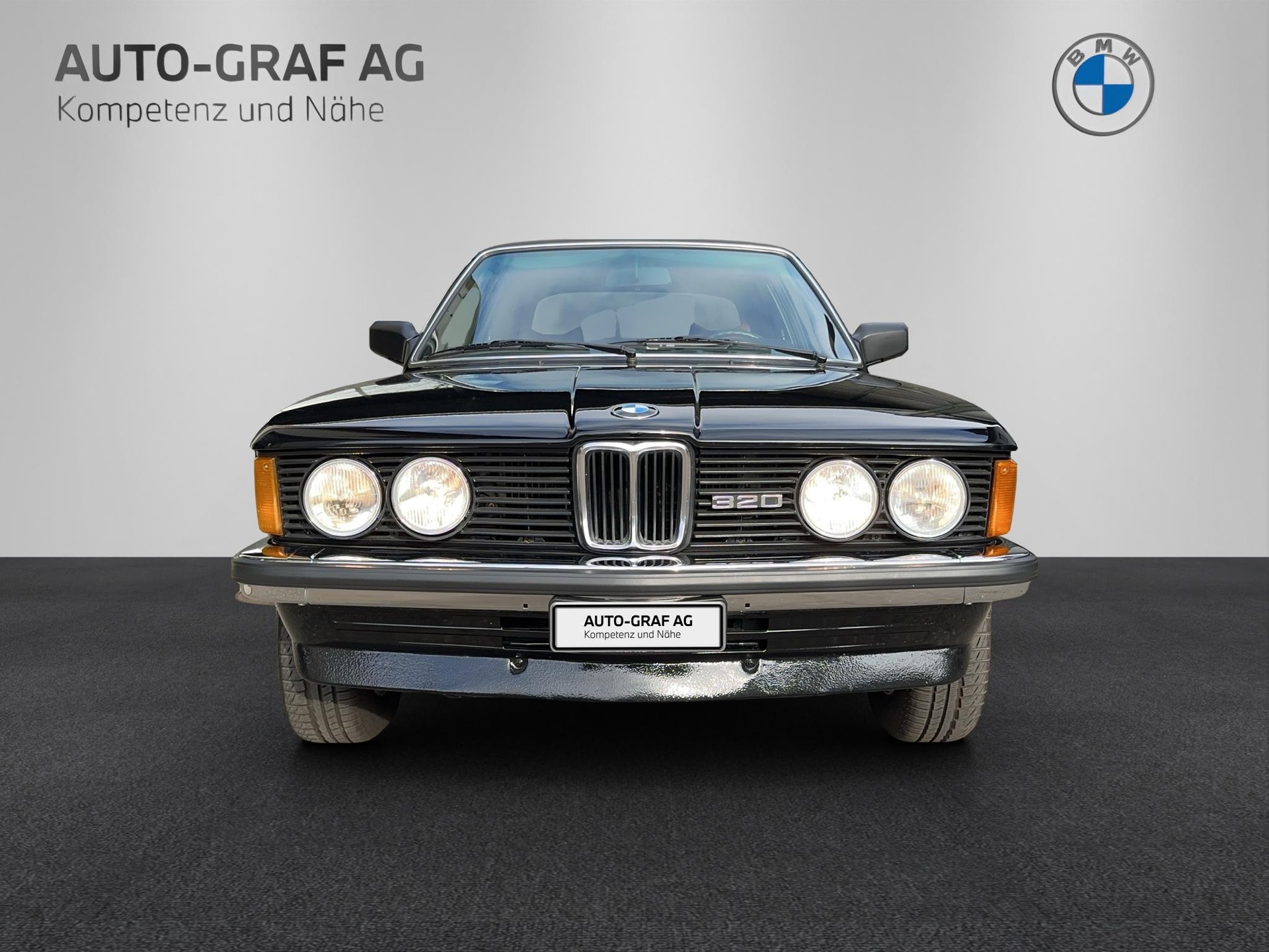 BMW 320-image-7