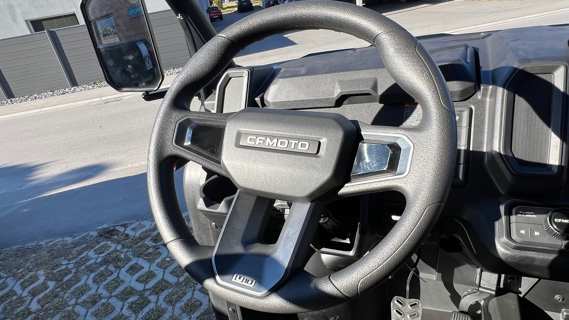 CF MOTO UForce 1000 PRO-image-4