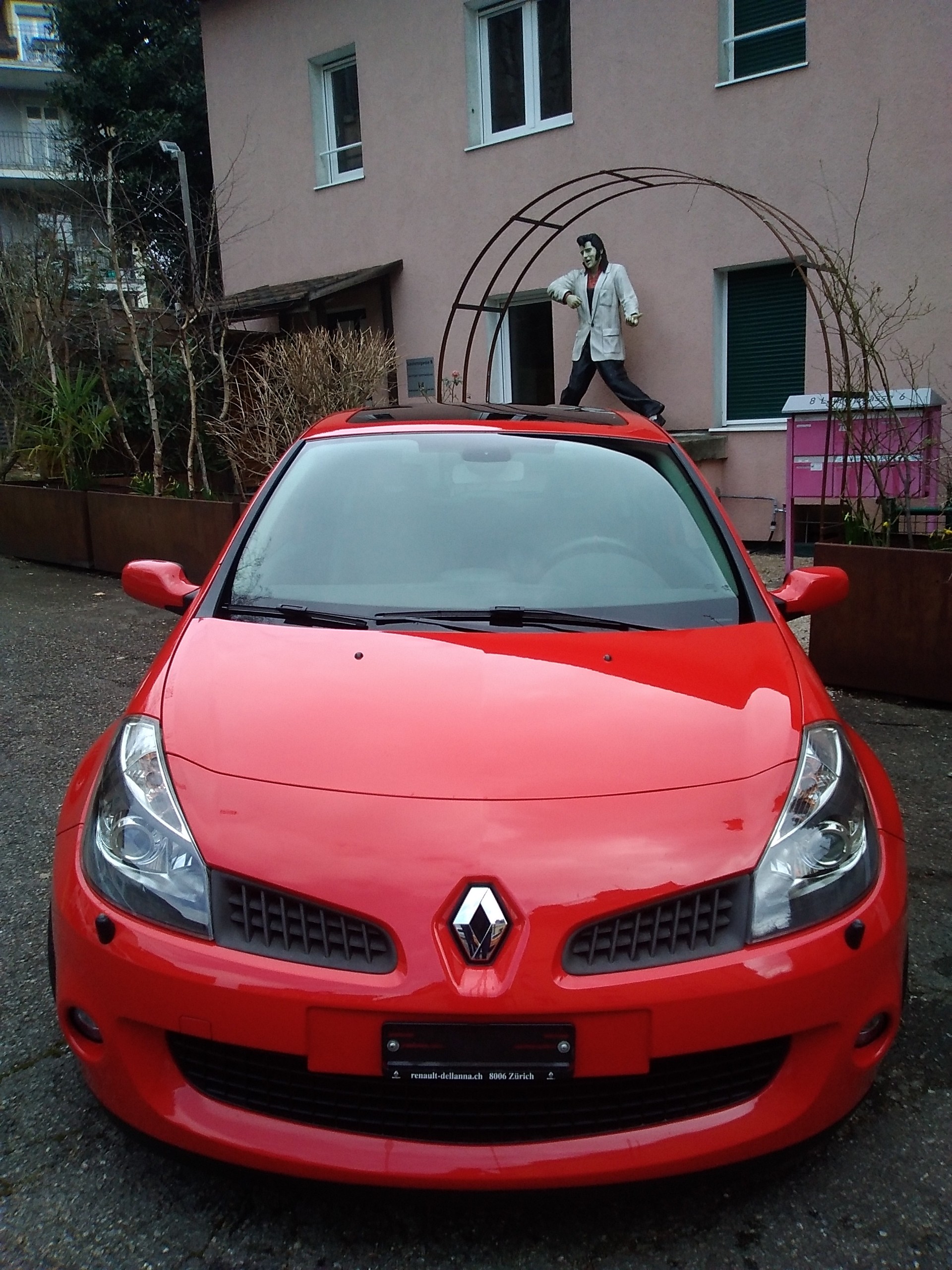 RENAULT Clio 2.0 16V Sport-image-1