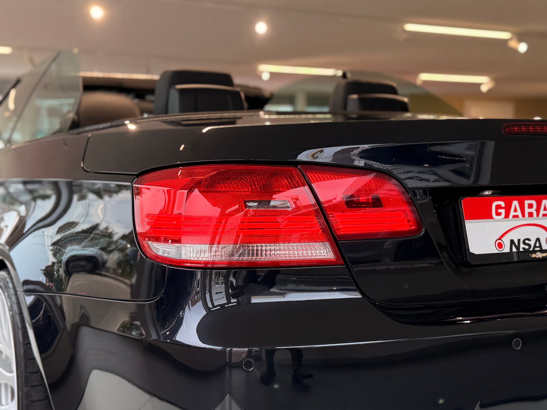 BMW M3 Cabriolet-image-11