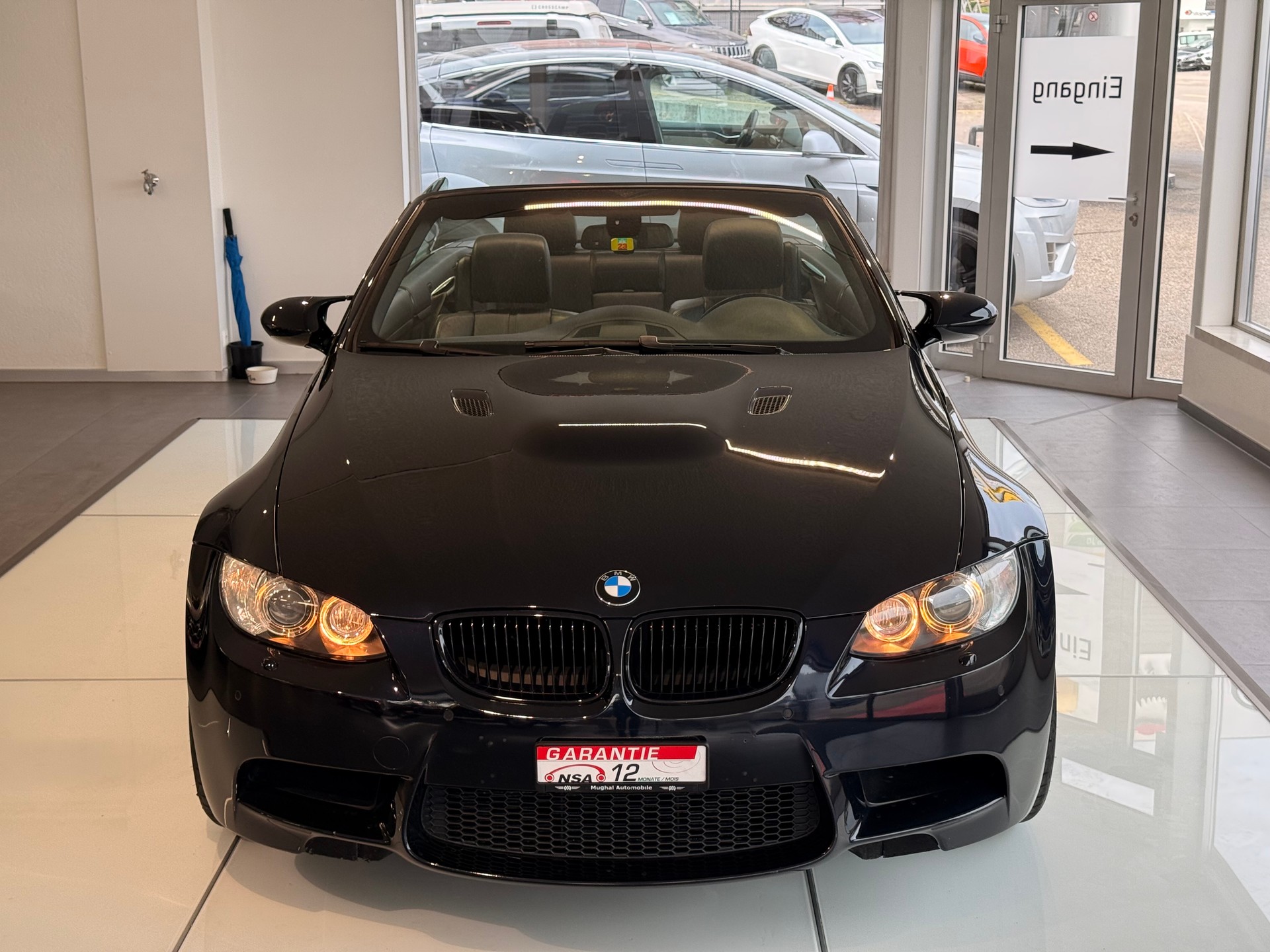 BMW M3 Cabriolet-image-4