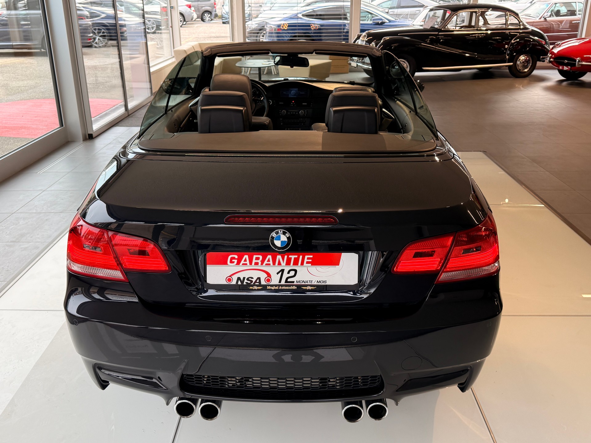 BMW M3 Cabriolet-image-10