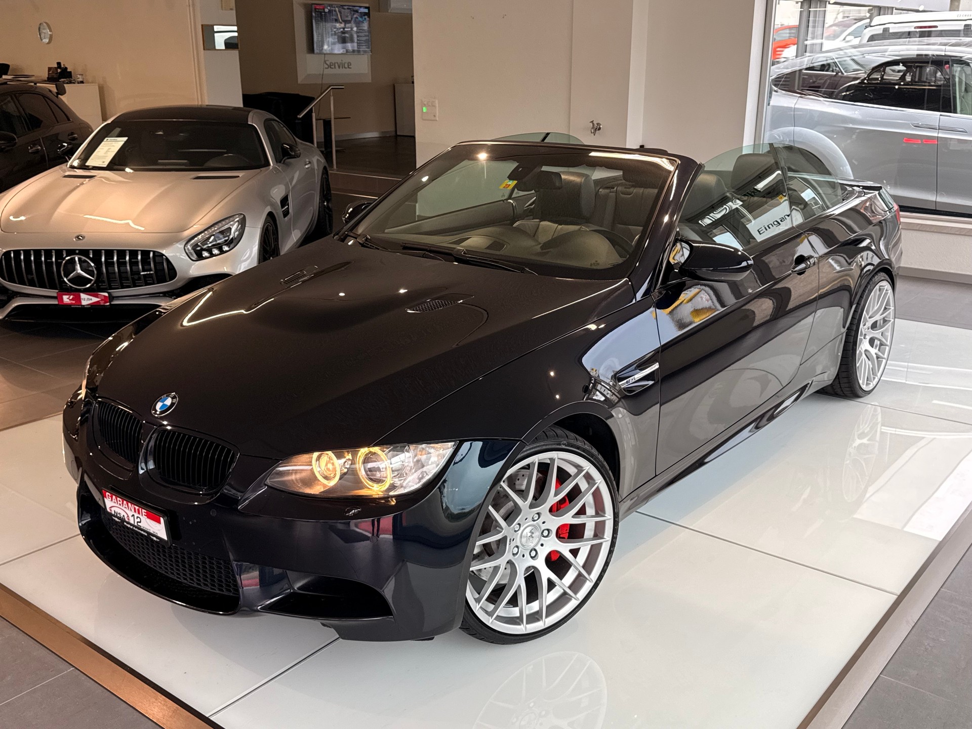 BMW M3 Cabriolet-image-1