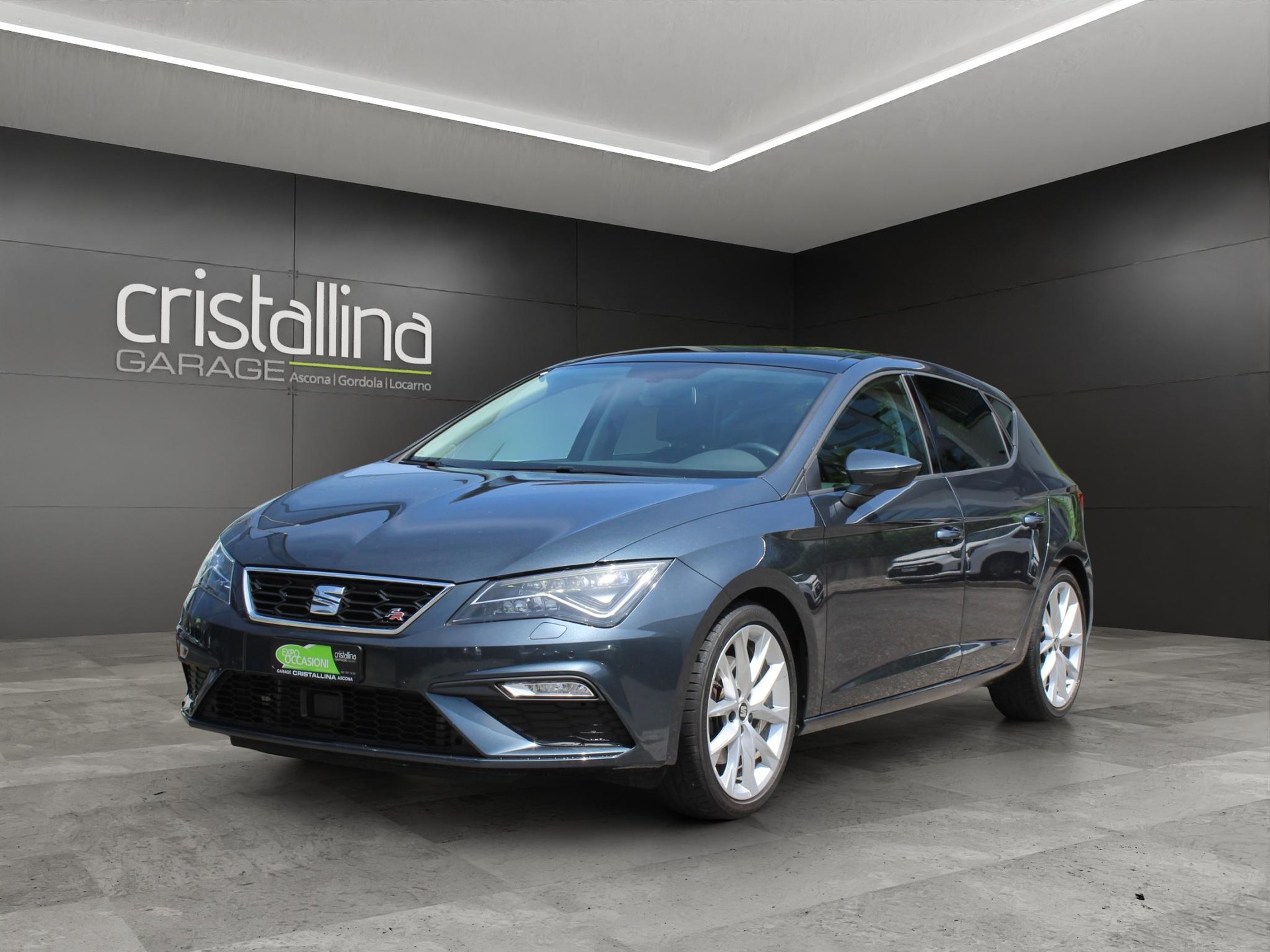 SEAT Leon 2.0 TSI FR DSG-image-0