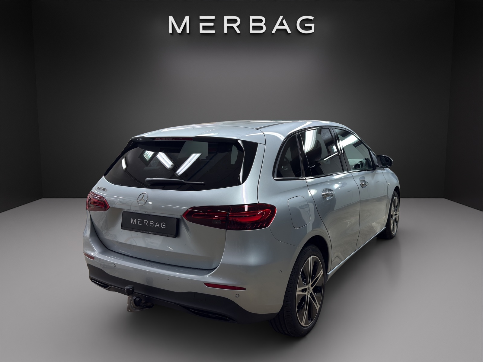 MERCEDES-BENZ B 250 e 8G-DCT "EQ Star"-image-4