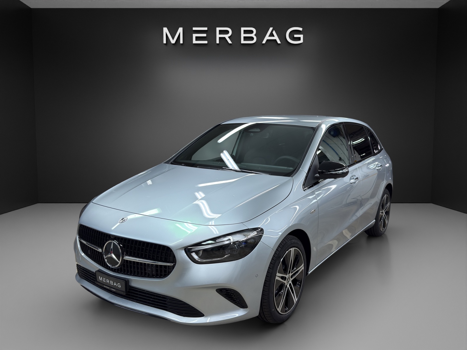 MERCEDES-BENZ B 250 e 8G-DCT "EQ Star"