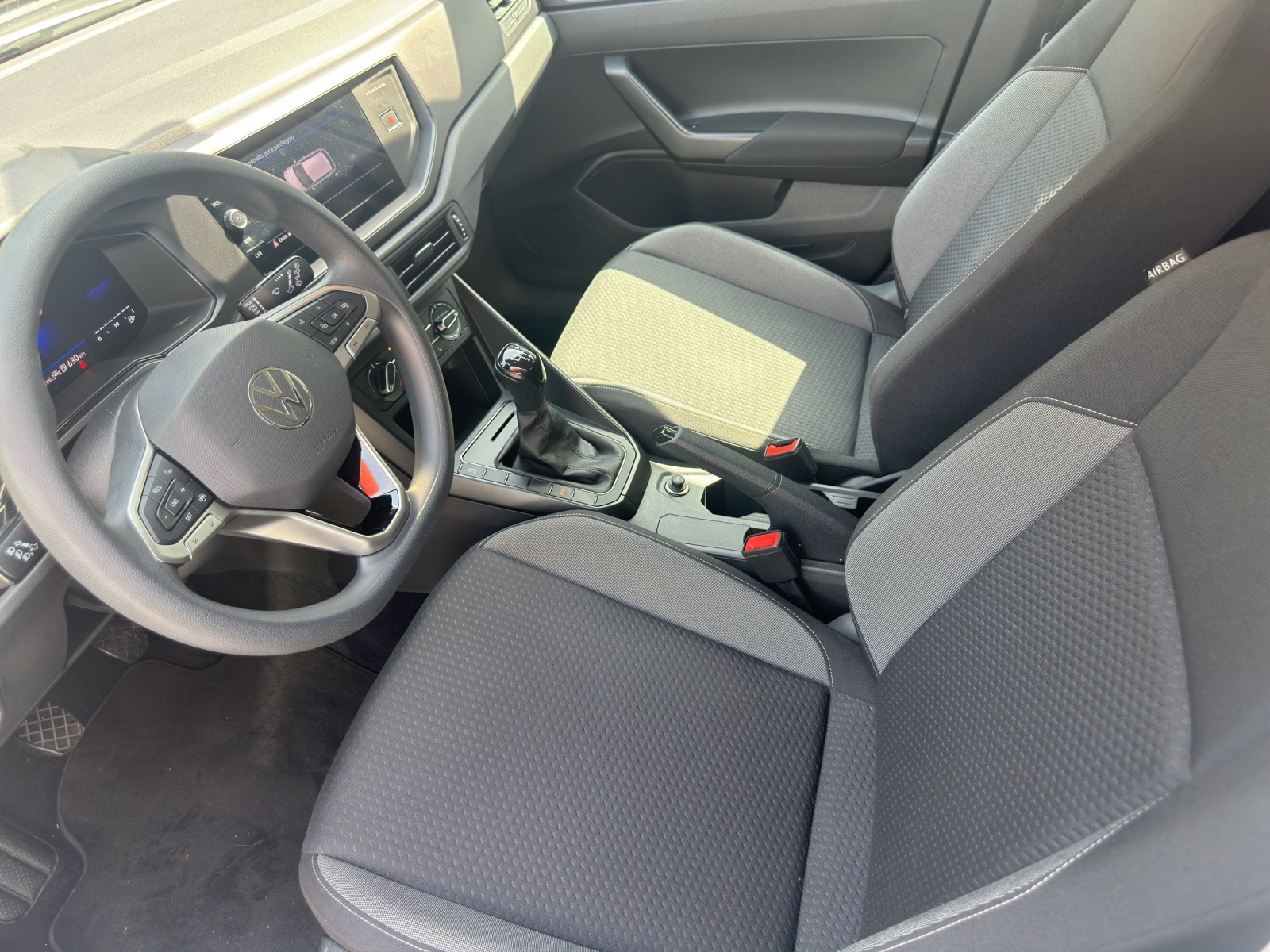 VW Polo 1.0 TSI Basis-image-7