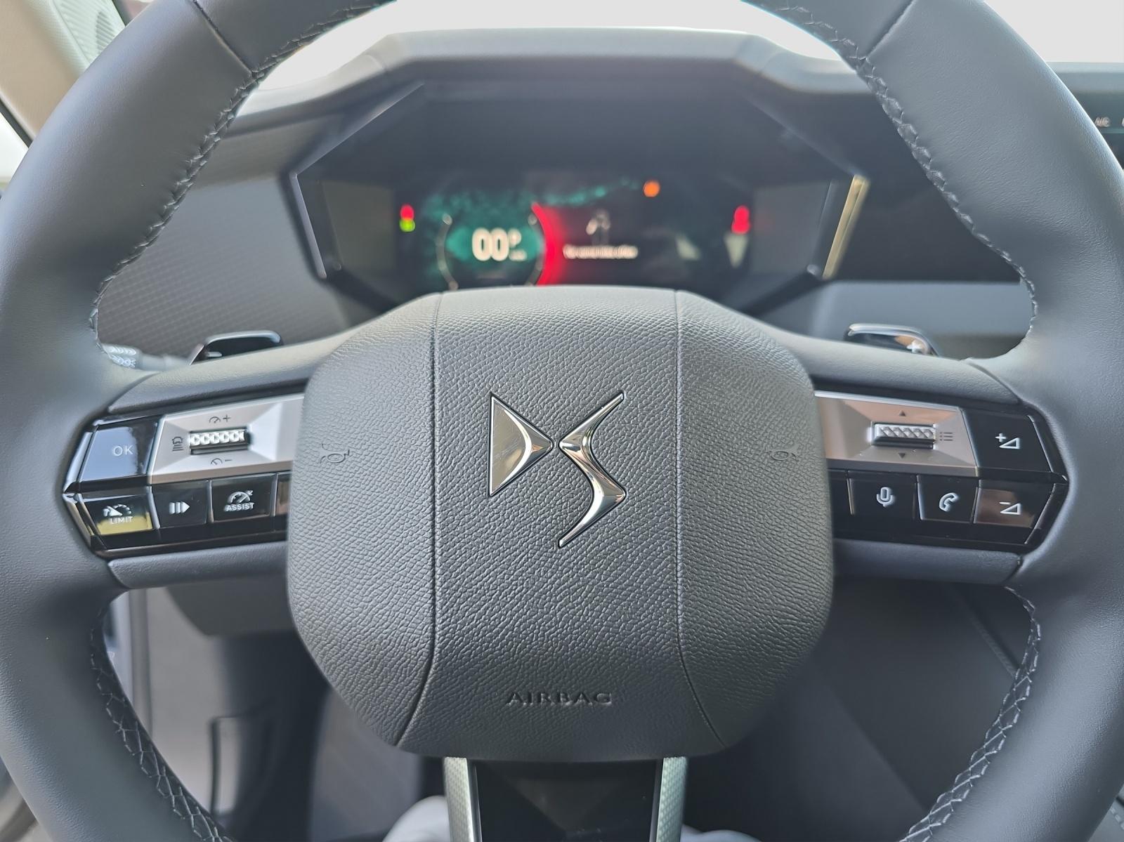 DS AUTOMOBILES 4 1.2 Hybrid Pallas-image-12