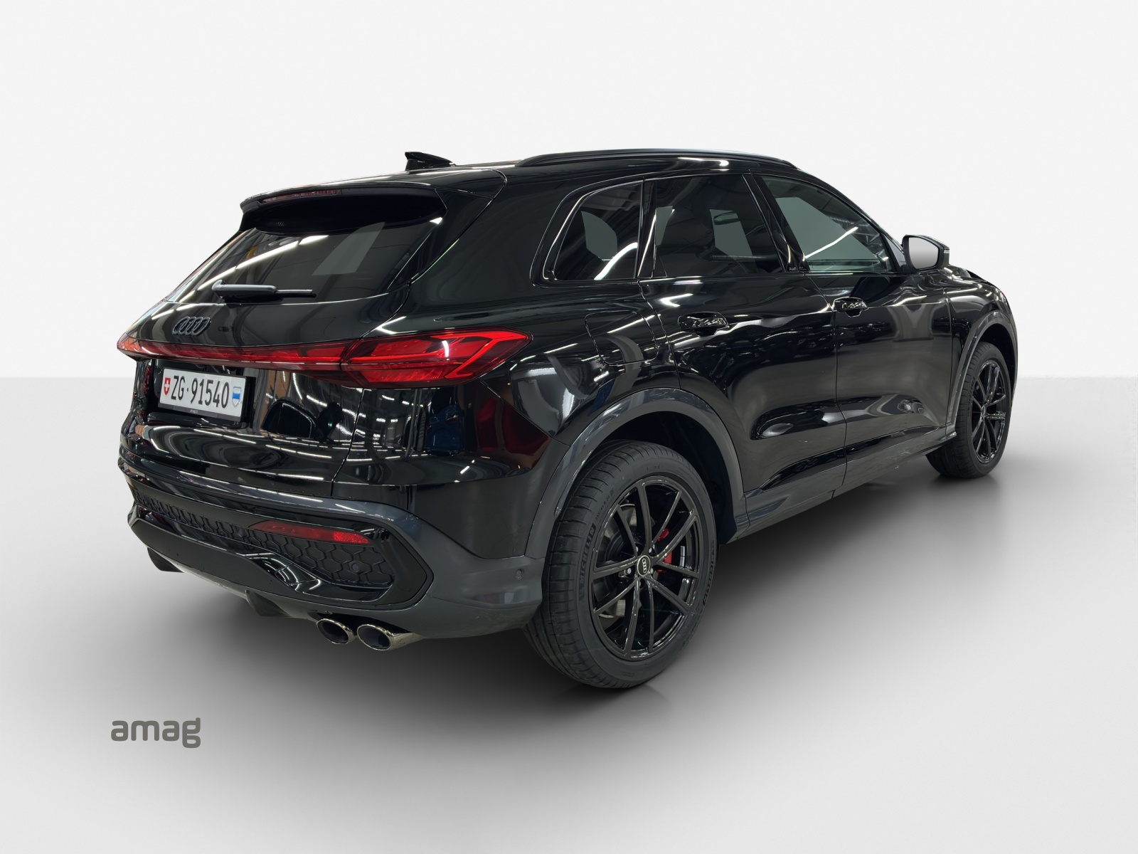 AUDI SQ5 TFSI quattro S-tronic-image-4
