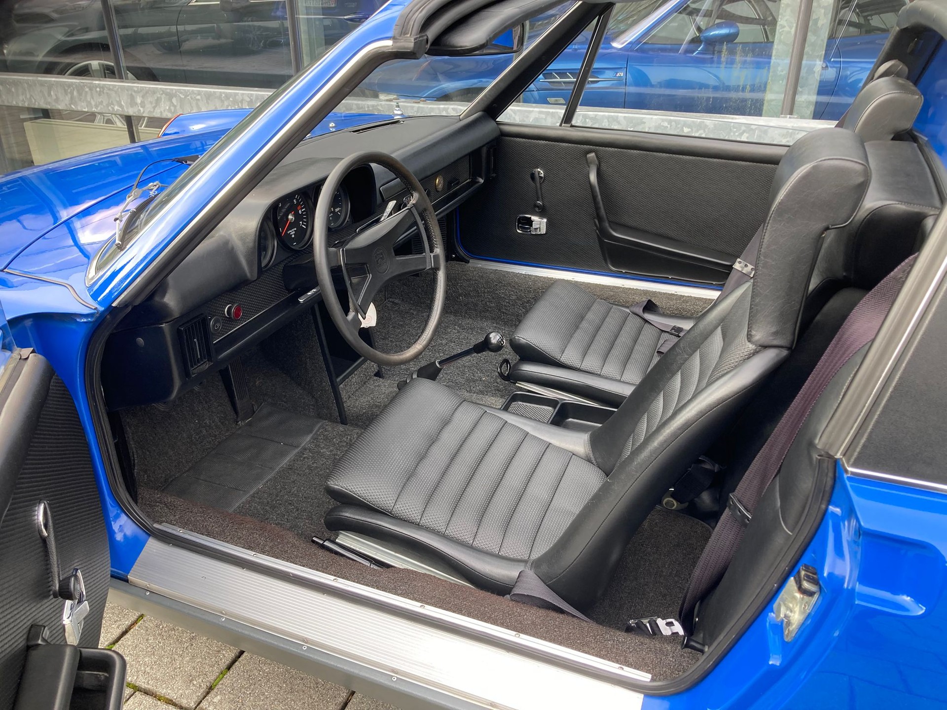 PORSCHE 914-image-11