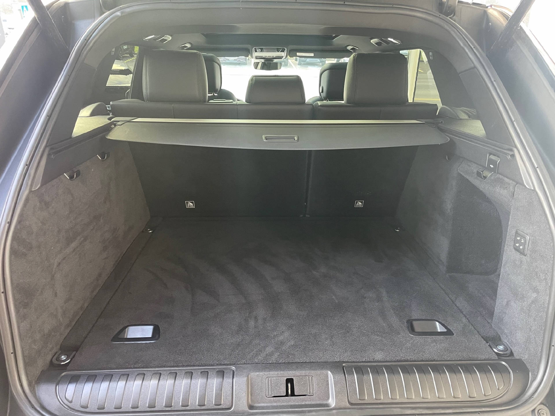 LAND ROVER Range Rover Sport 3.0 I6D HSE Dynamic-image-11