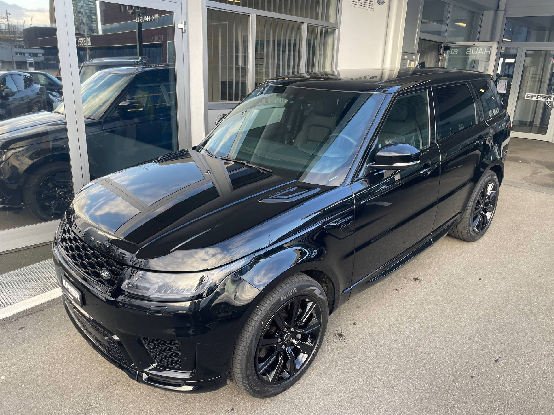 LAND ROVER Range Rover Sport 3.0 I6D HSE Dynamic-image-13