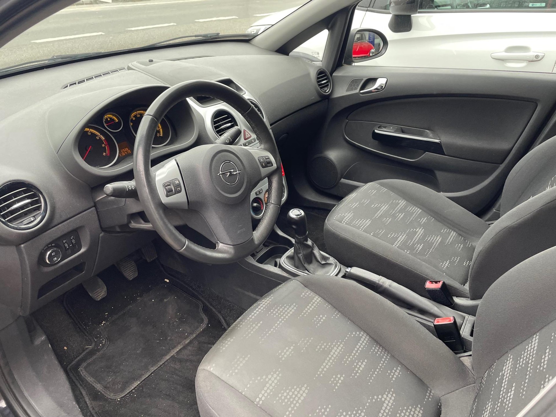OPEL Corsa D 1.4-image-2