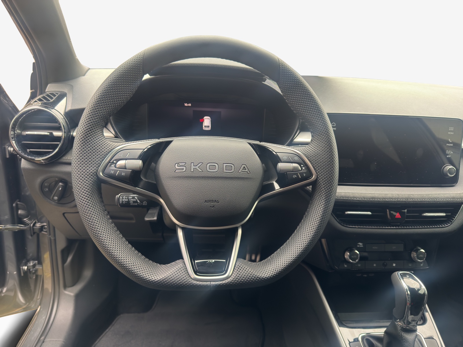 SKODA Fabia 1.0 TSI Monte Carlo DSG-image-6