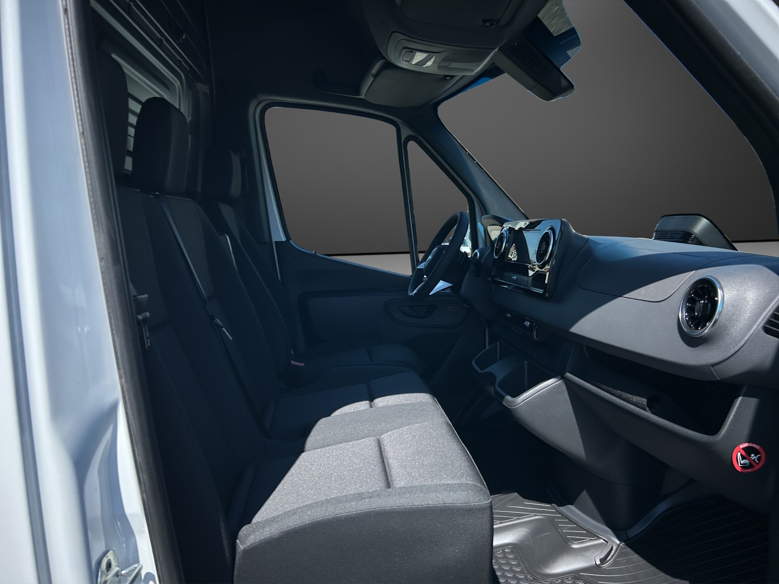 MERCEDES-BENZ Sprinter 317 CDI Standard 9G-TRONIC-image-7