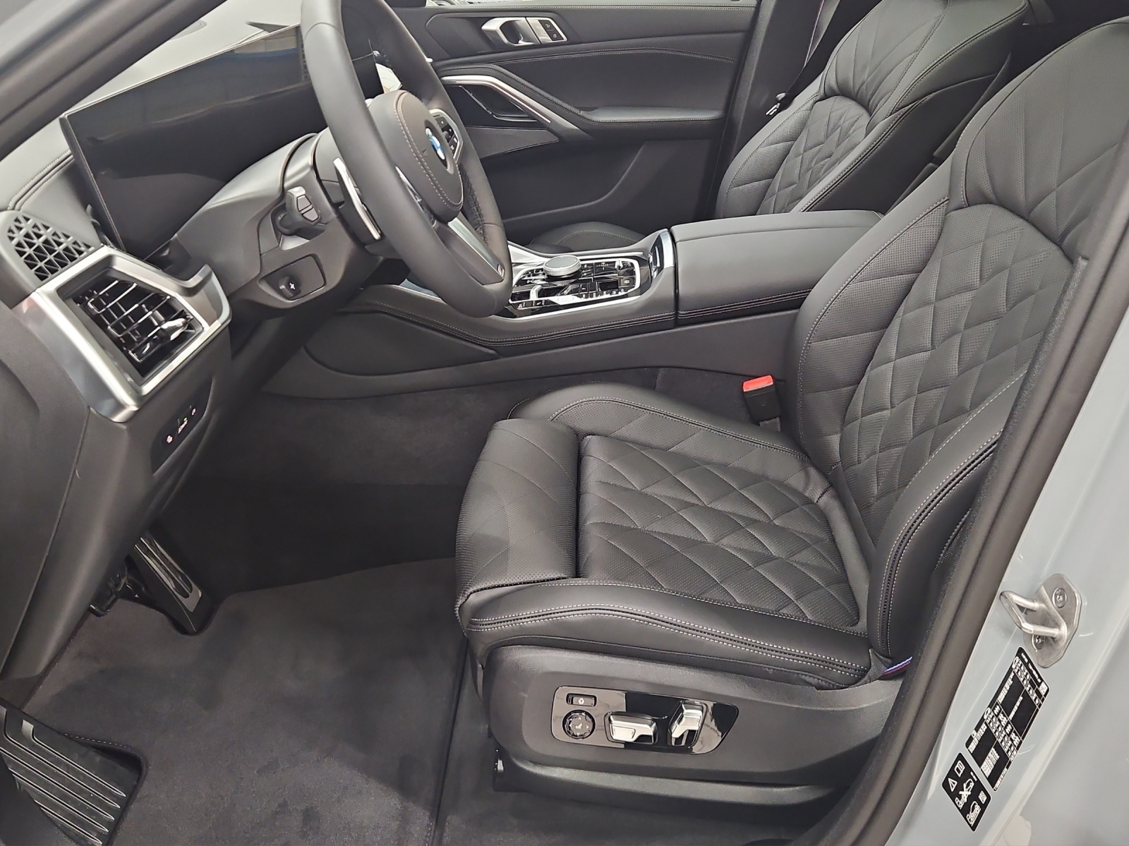 BMW X6 xDrive 30d M Sport Pro 48V-image-9