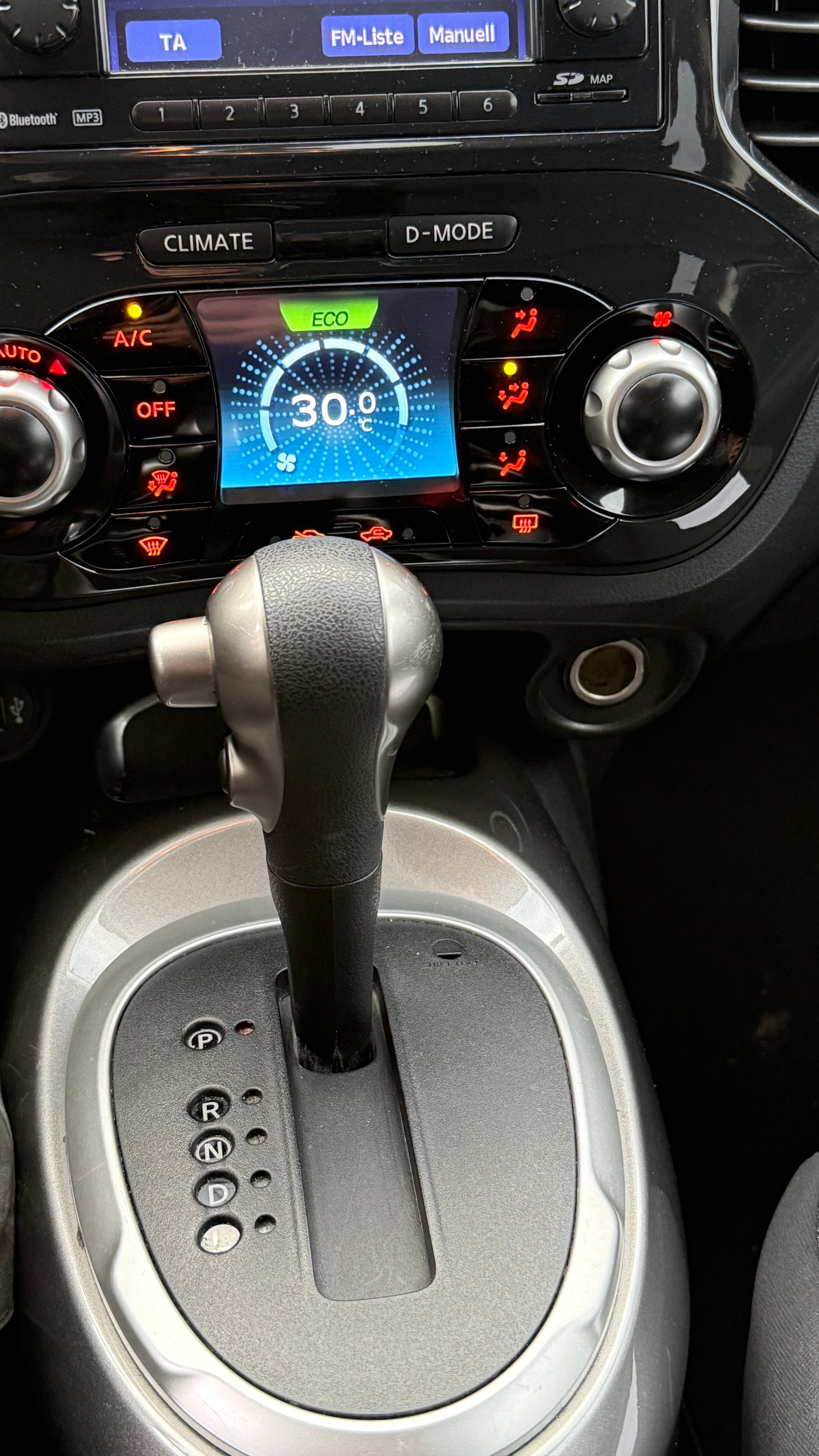NISSAN Juke 1.6 Shiro Xtronic CVT-image-10