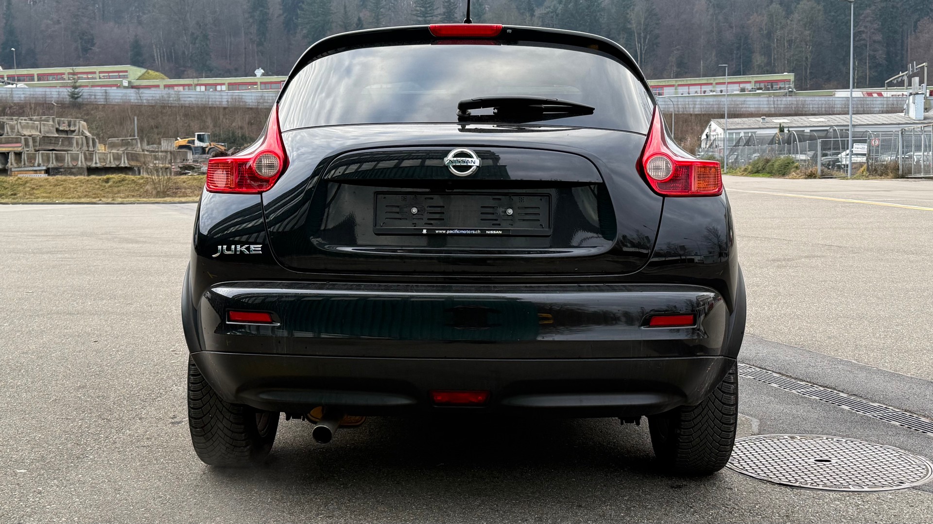 NISSAN Juke 1.6 Shiro Xtronic CVT-image-3