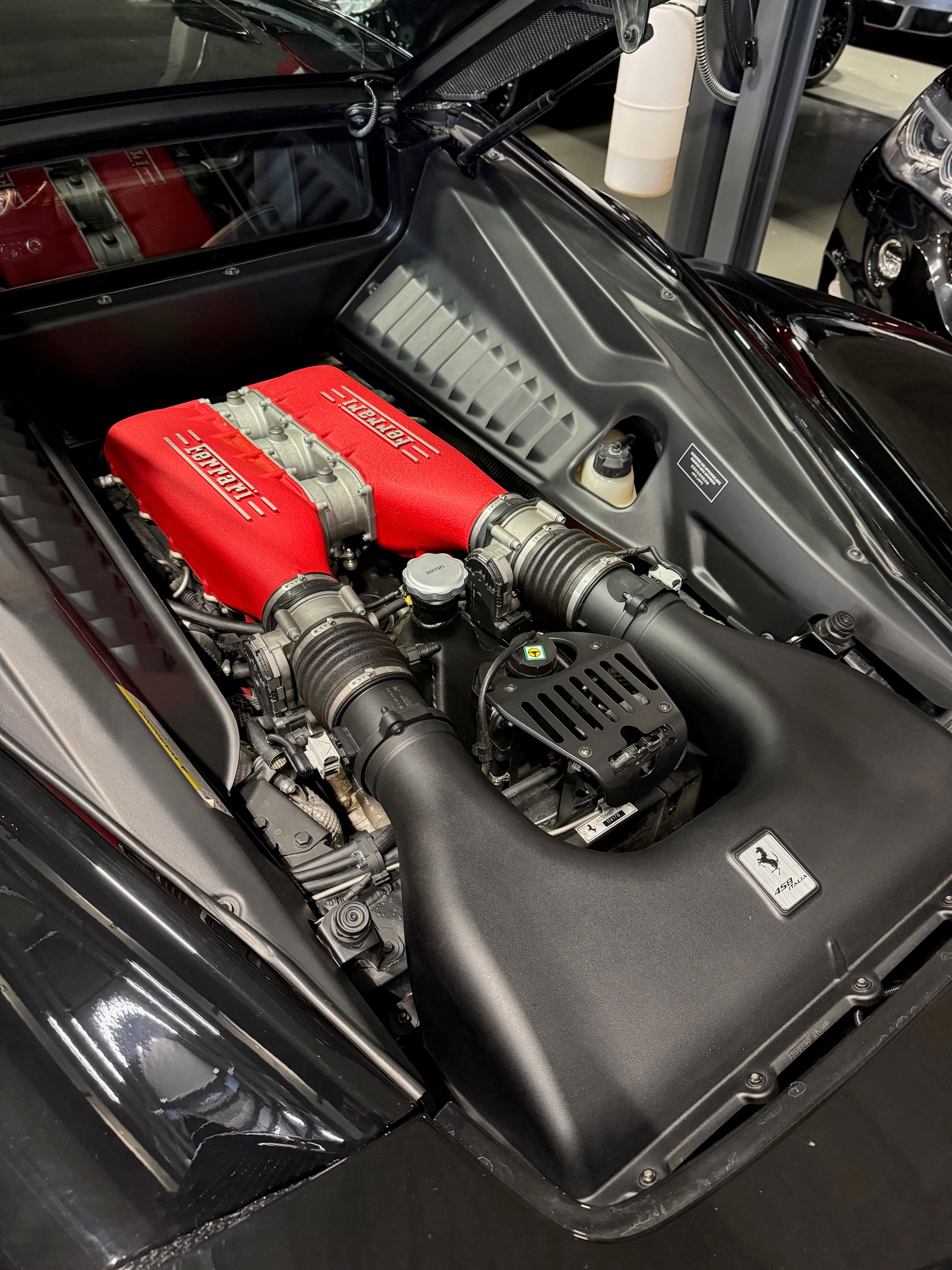 FERRARI 458 Italia 4.5 V8 *NOVITEC*-image-10