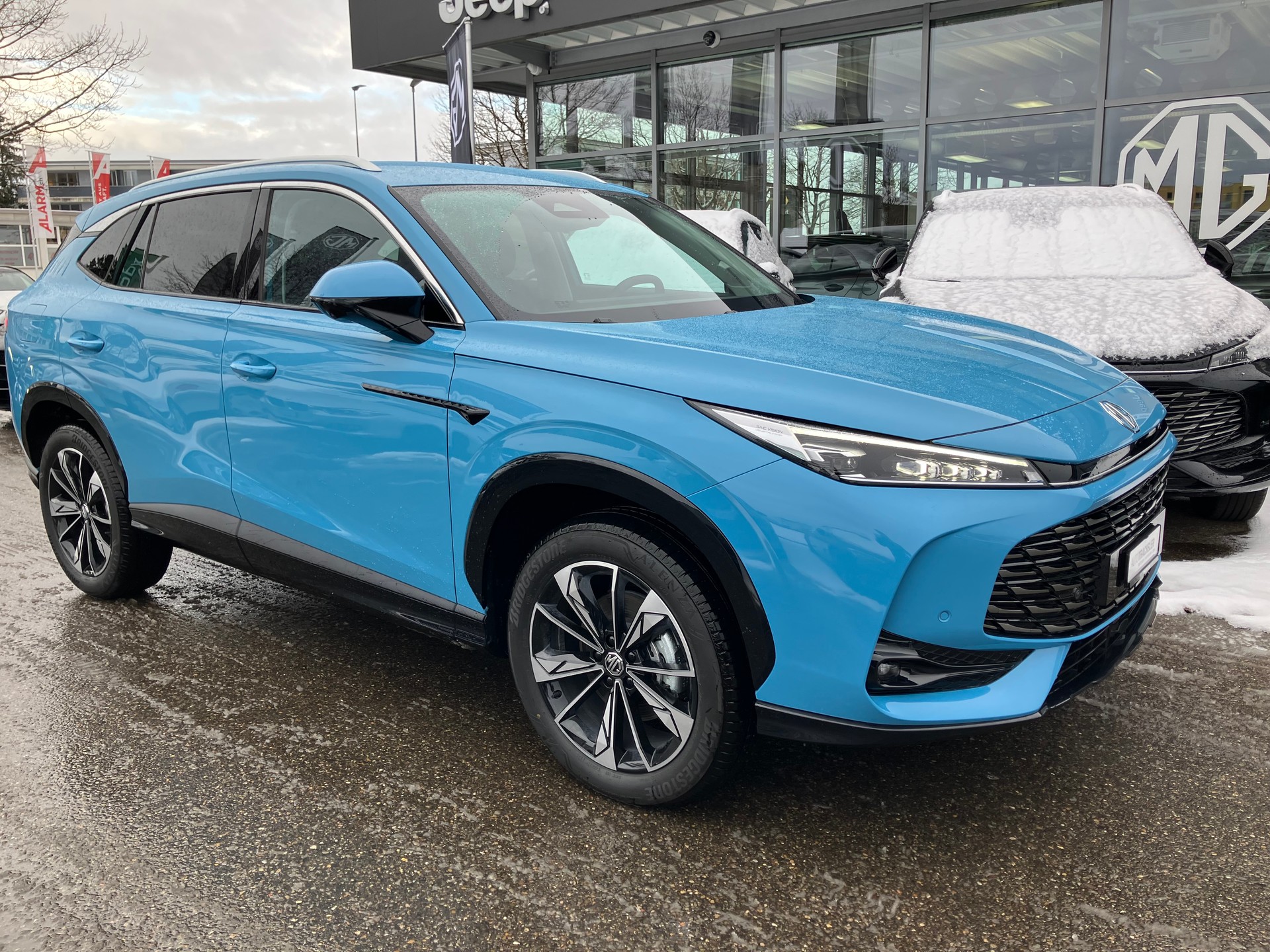 MG HS 1.5 T Luxury Automat-image-1