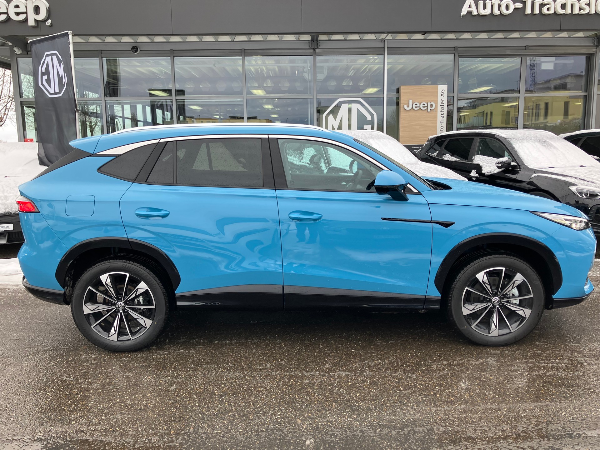 MG HS 1.5 T Luxury Automat-image-0