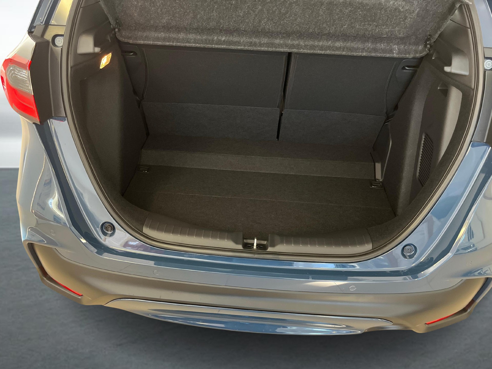 HONDA Jazz 1.5 i-MMD Advance HYBRID - mit Aktionsleasing 1.9% und 8 Jahren Garantie!-image-23