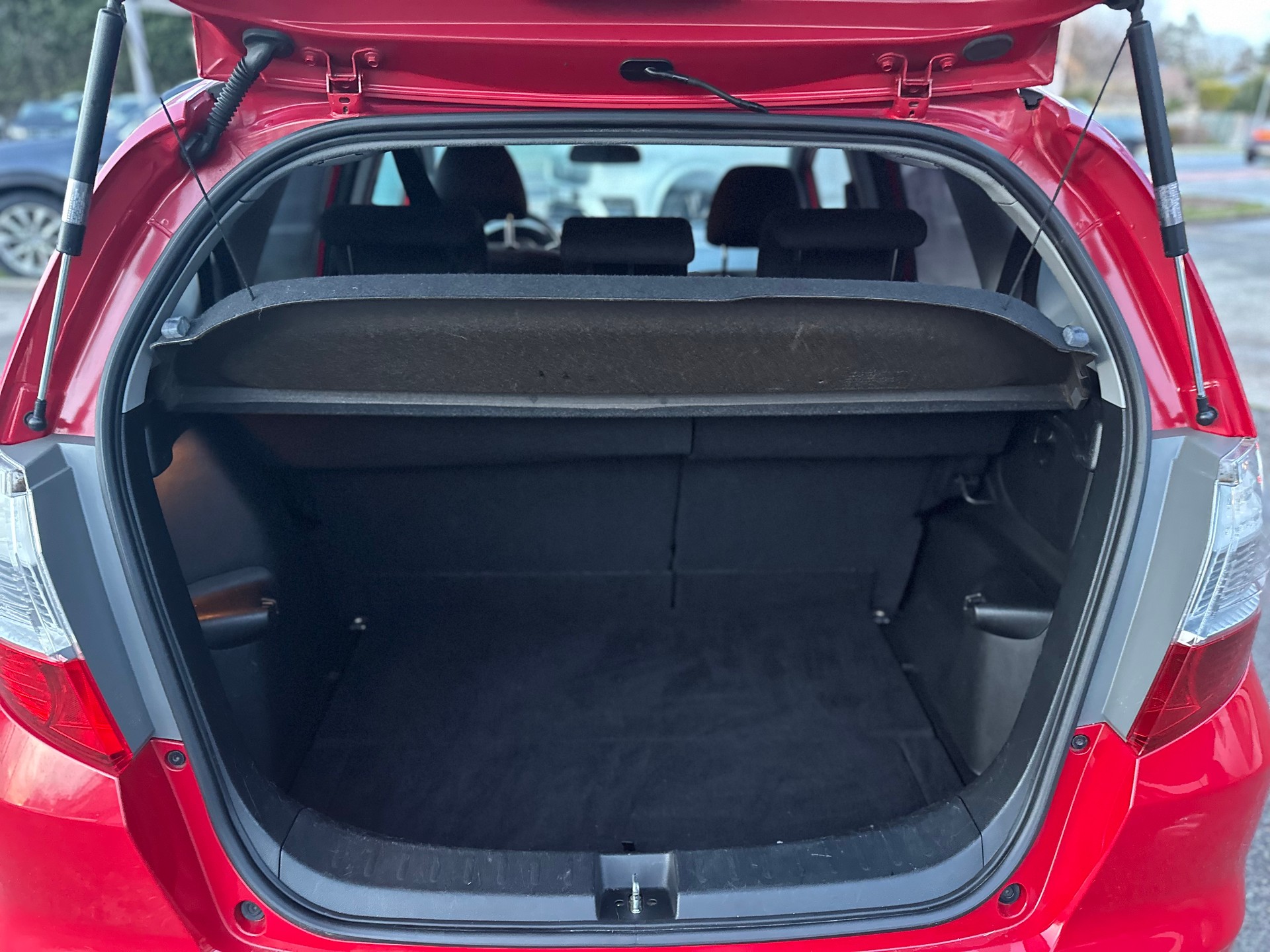 HONDA Jazz 1.4i Comfort i-Shift-image-13