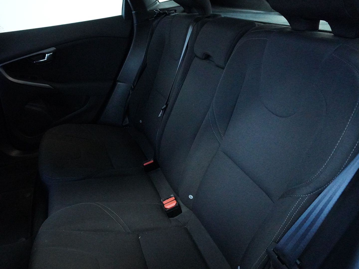 VOLVO V40 D2 Kinetic Powershift-image-4