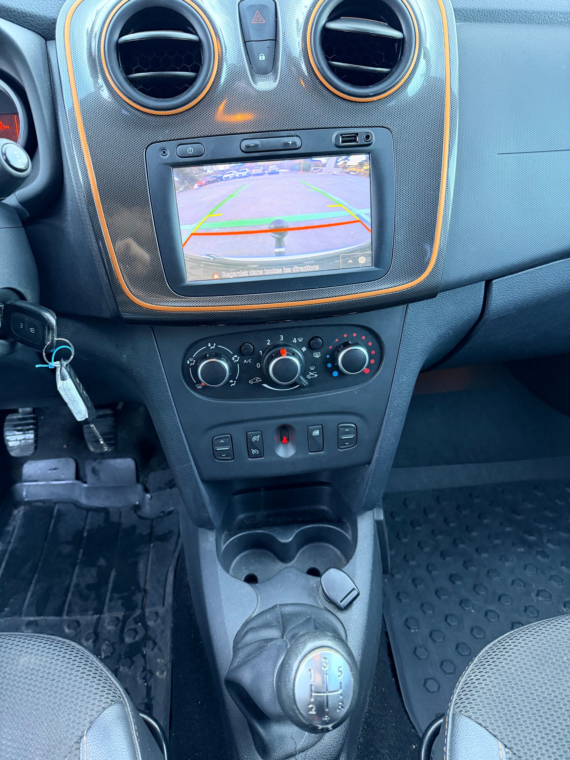DACIA Sandero Tce 90 Stepway-image-6