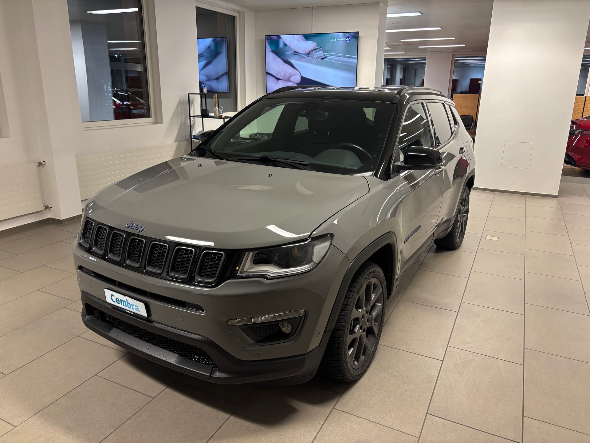 JEEP Compass 1.3 T PHEV S AWD-image-0