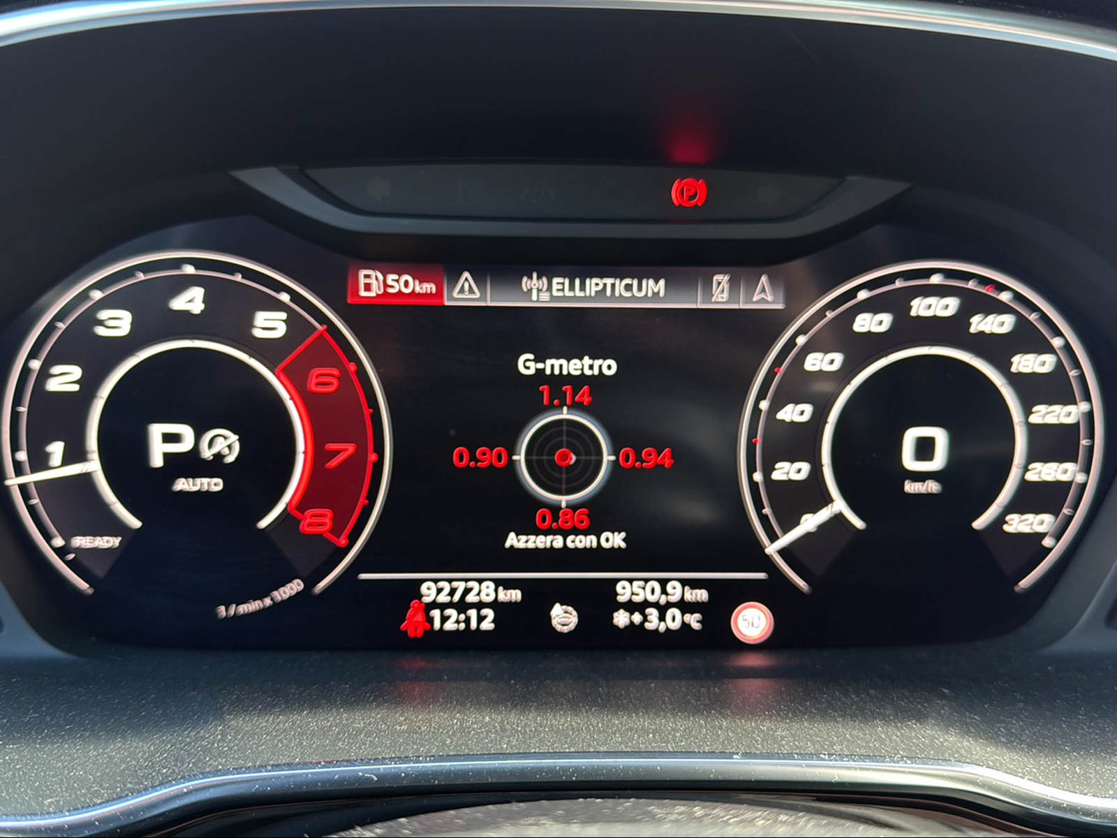 AUDI RS Q3 Sportback quattro S tronic-image-11