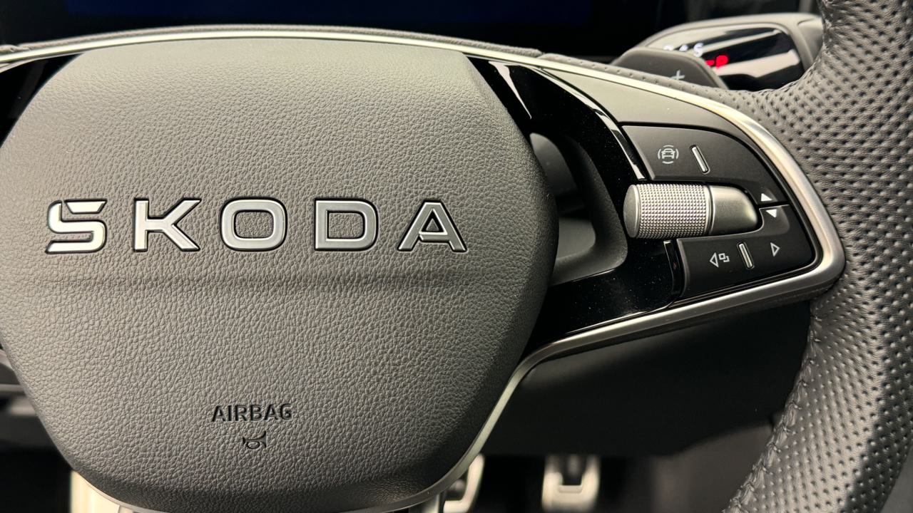 SKODA Kodiaq 1.5 TSI PHEV Sportline-image-9