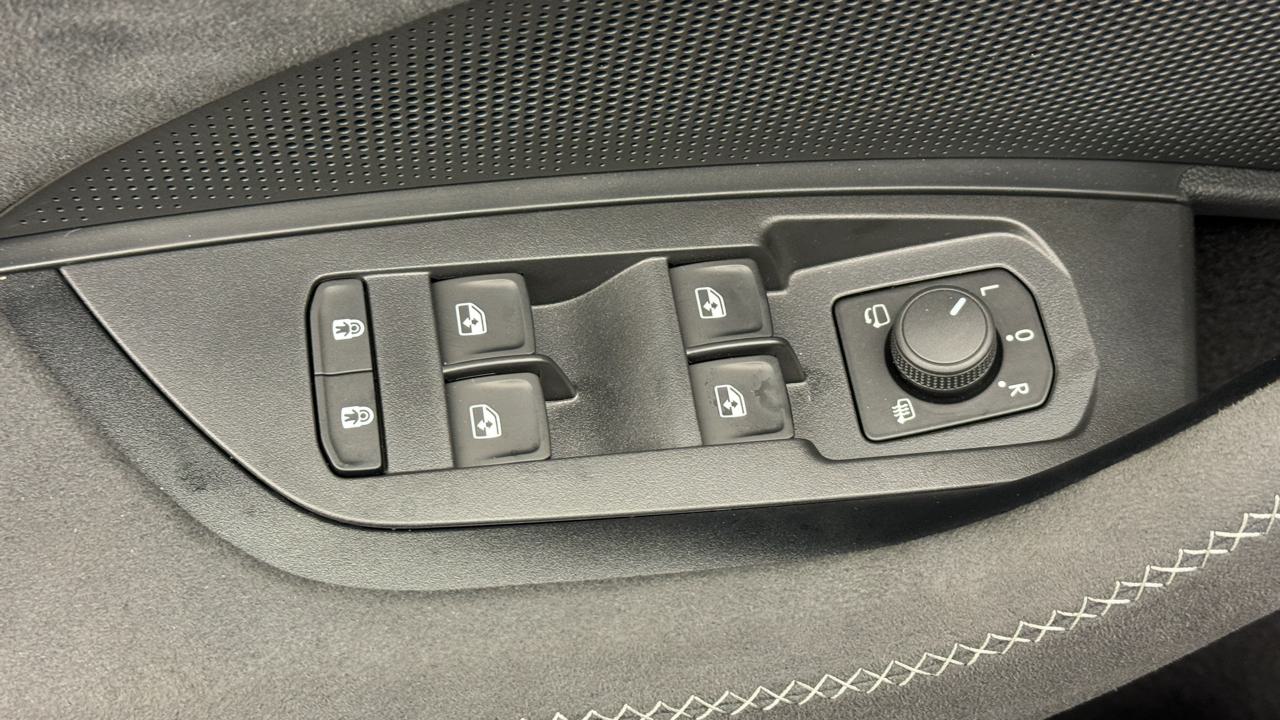 SKODA Kodiaq 1.5 TSI PHEV Sportline-image-8