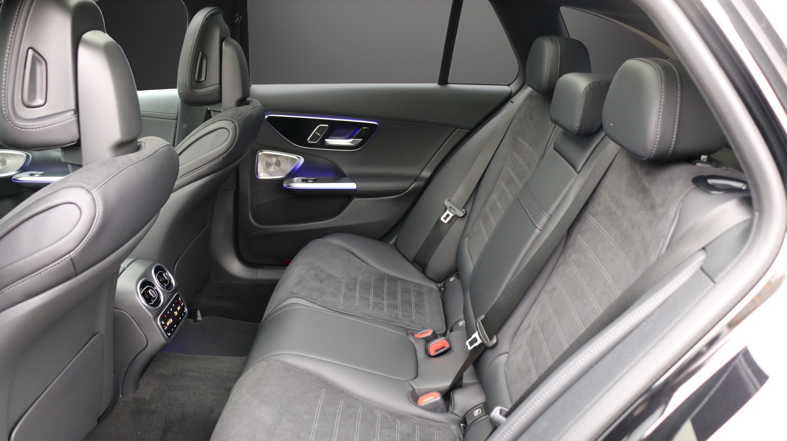 MERCEDES-BENZ C 220 d 4MATIC T-Modell Swiss Star-image-11