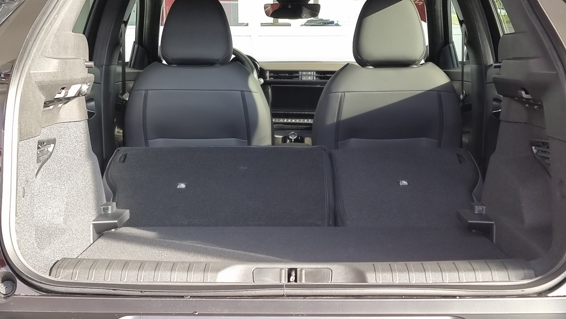 ALFA ROMEO Junior 1.2 Ibrida Q4 Pack Sky&Pack Tech-image-5