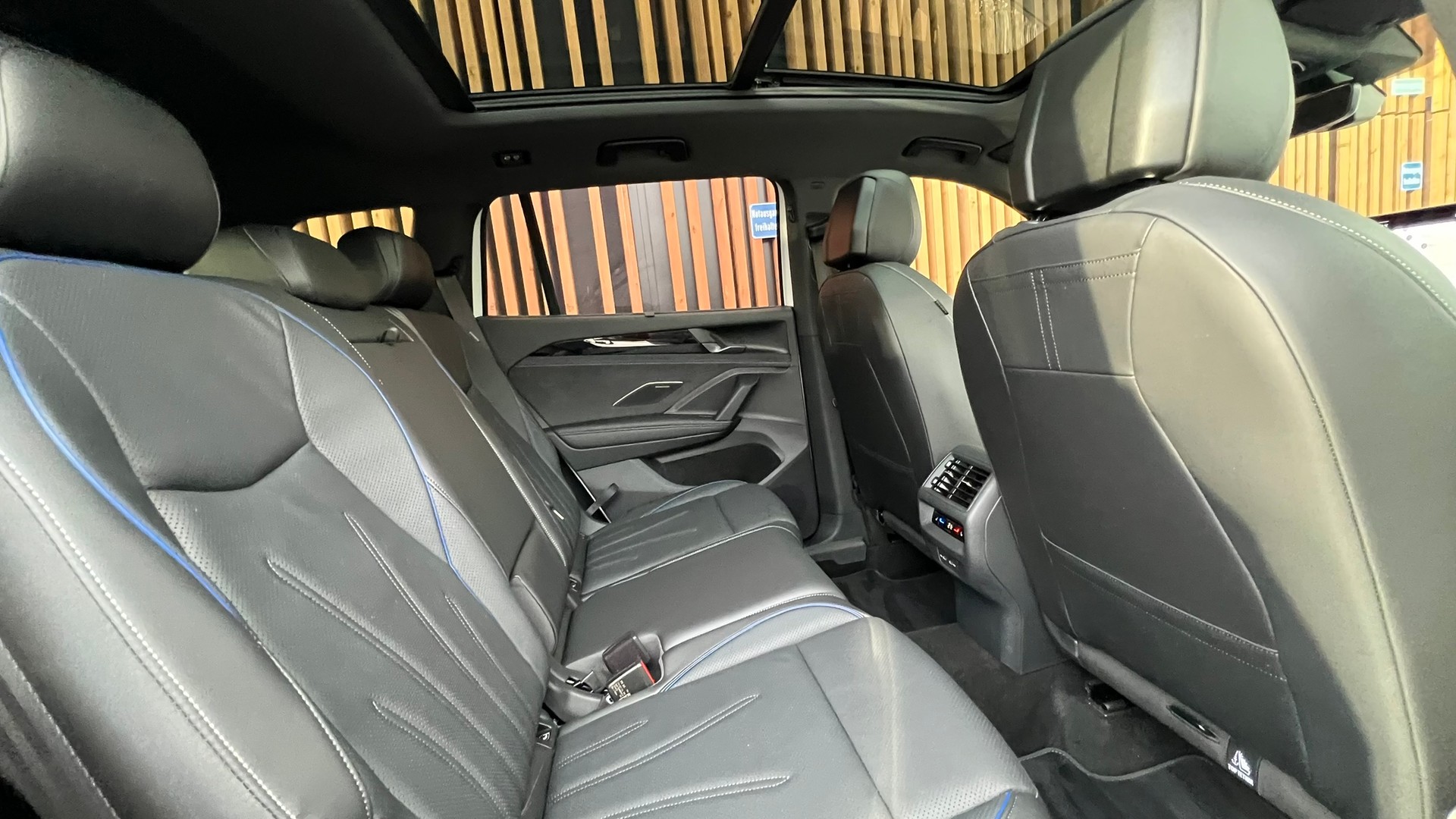 VW TAYRON 2.0 TSI R-LINE BLACK DSG 4MOTION l 204 PS-image-26