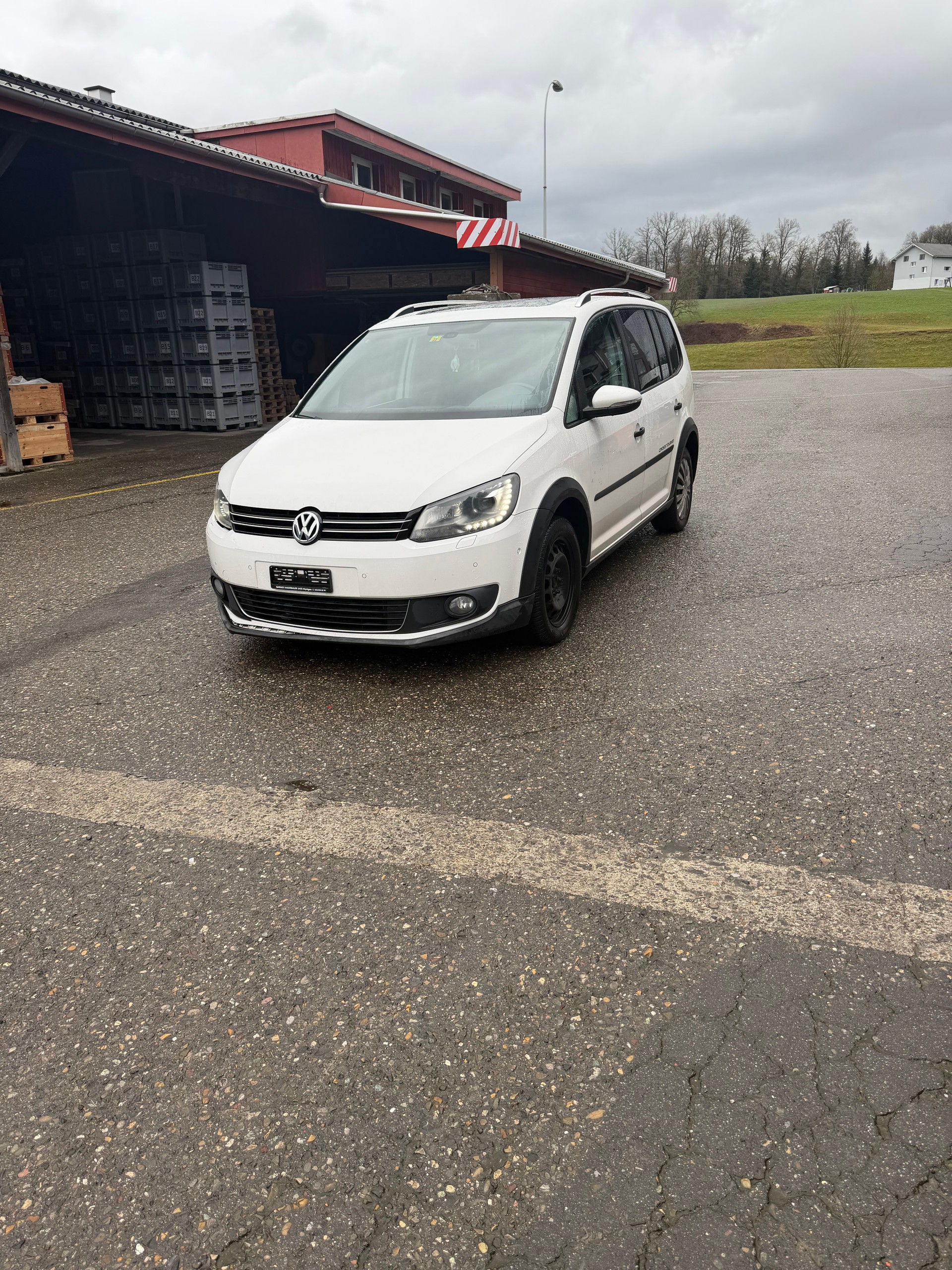 VW CrossTouran 1.4 TSI-image-0