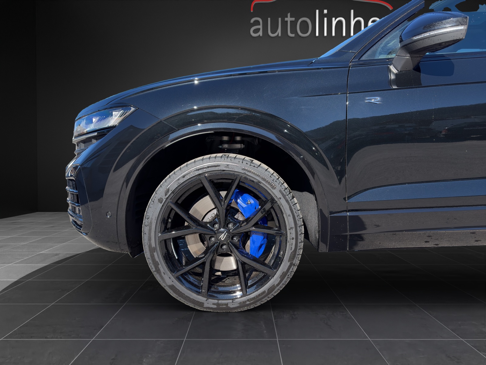 VW Touareg 3.0 TSI eHybrid R Final Edition Tiptronic-image-13