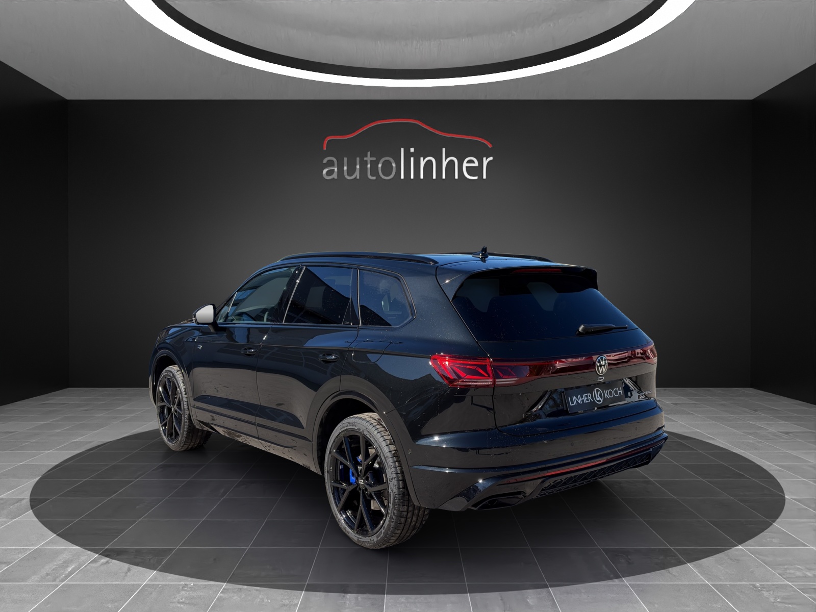 VW Touareg 3.0 TSI eHybrid R Final Edition Tiptronic-image-2