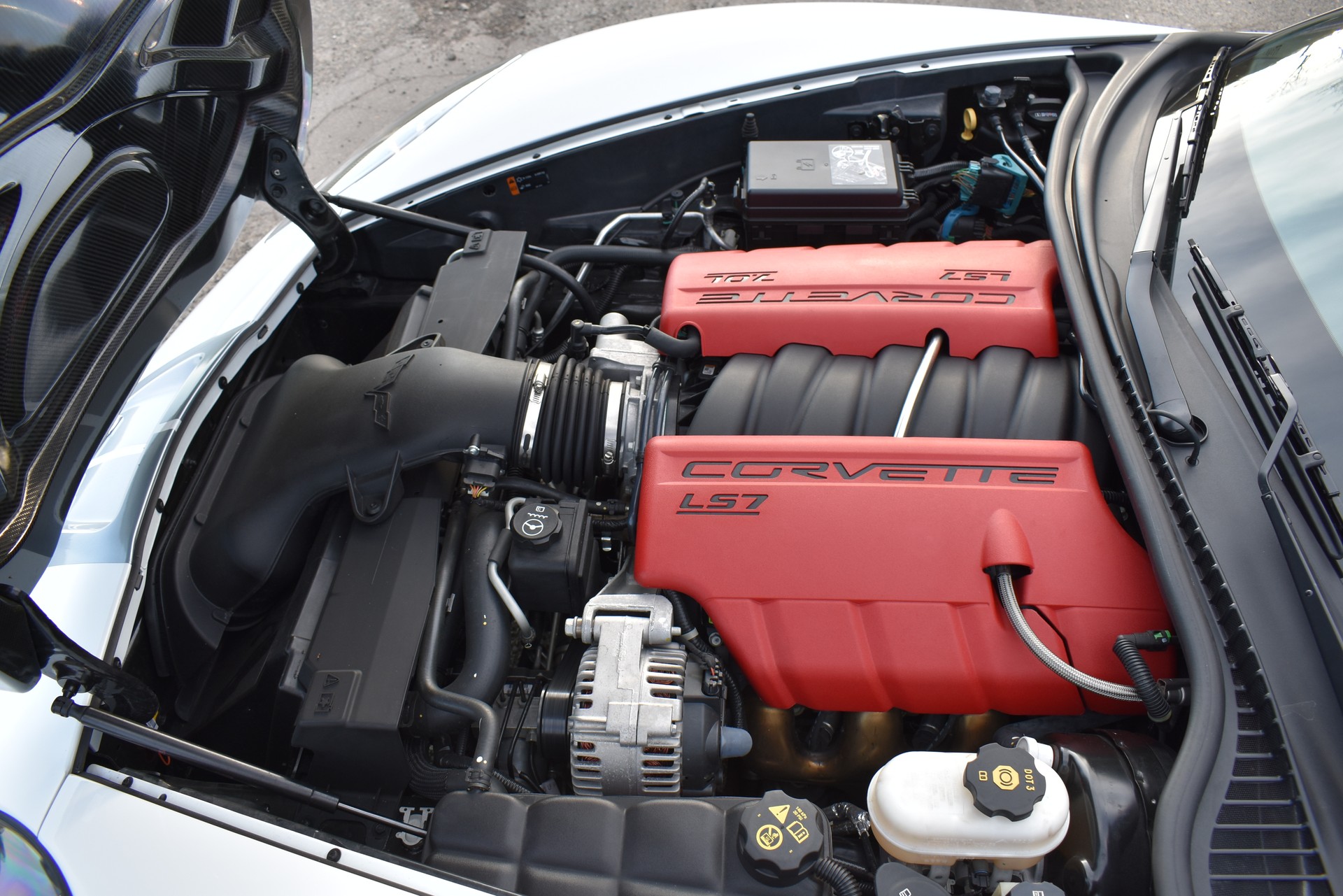 CHEVROLET Corvette Z16 427 Edition-image-12