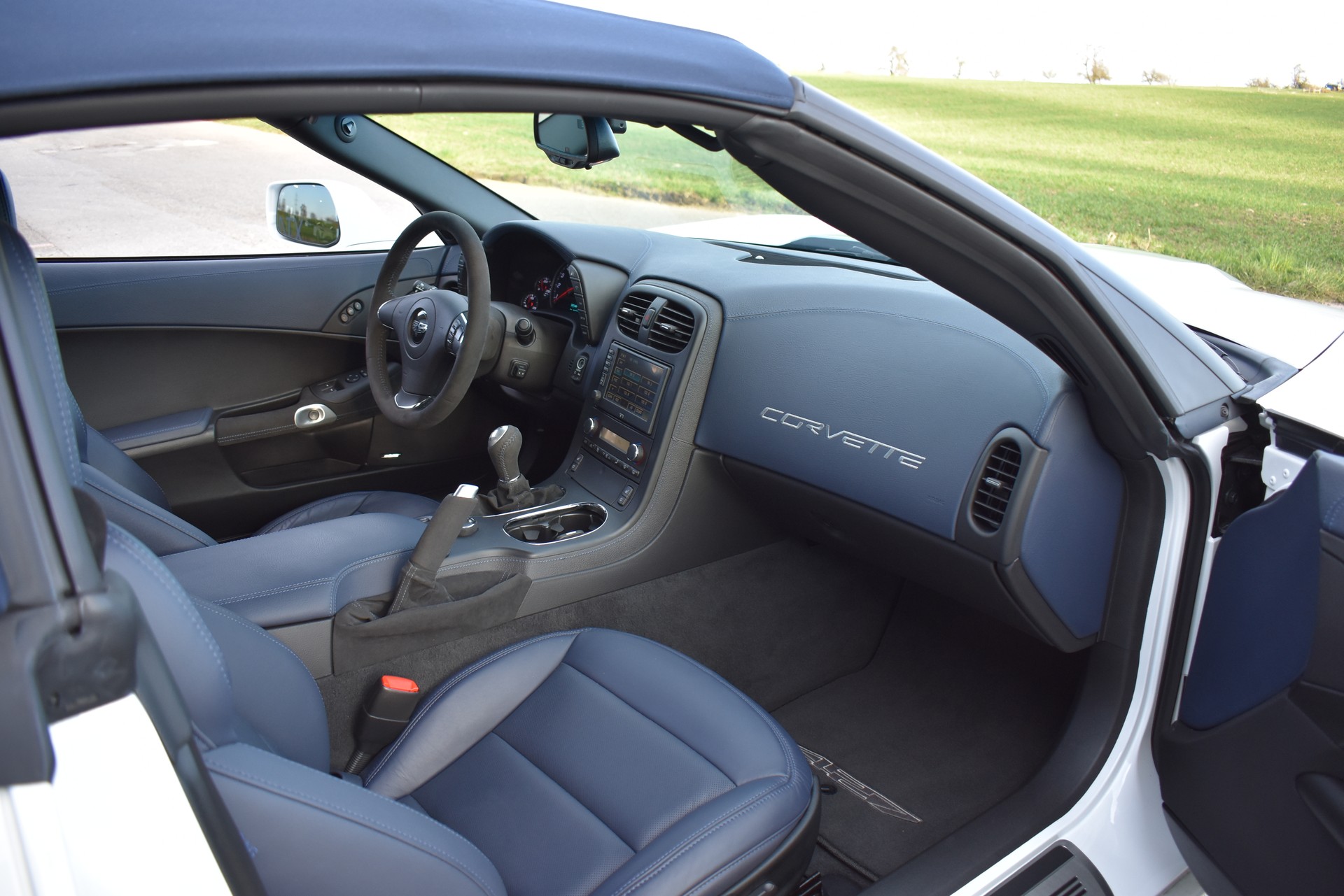 CHEVROLET Corvette Z16 427 Edition-image-11